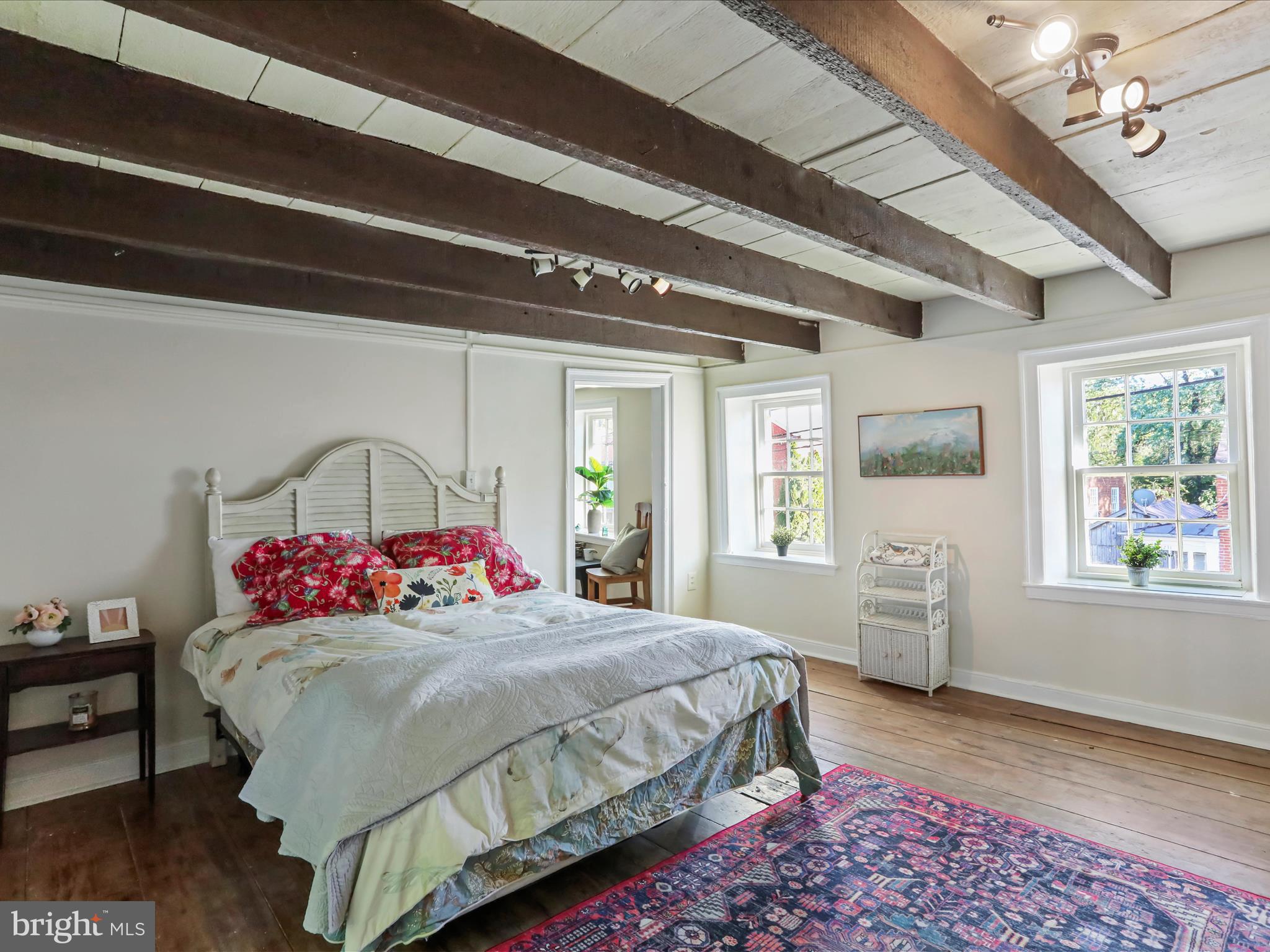 BOLIVAR VILLAGE - Residential