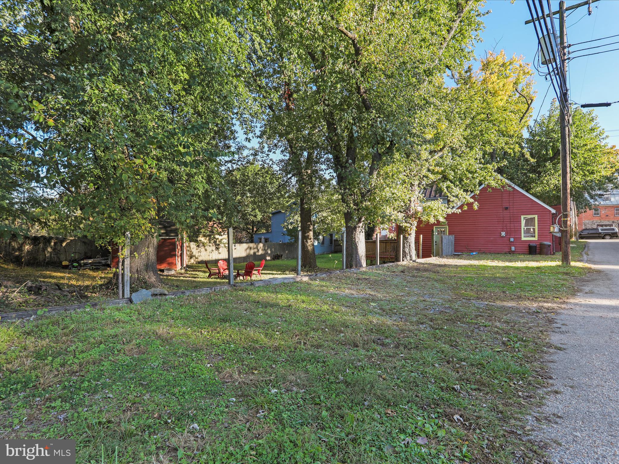 BOLIVAR VILLAGE - Residential