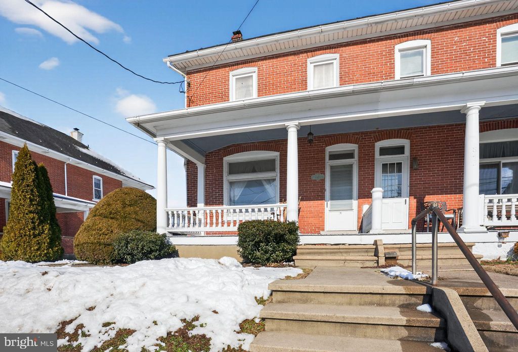 Photo of 845 Gravel Pike, PALM, PA 18070 (MLS # PAMC2166078)