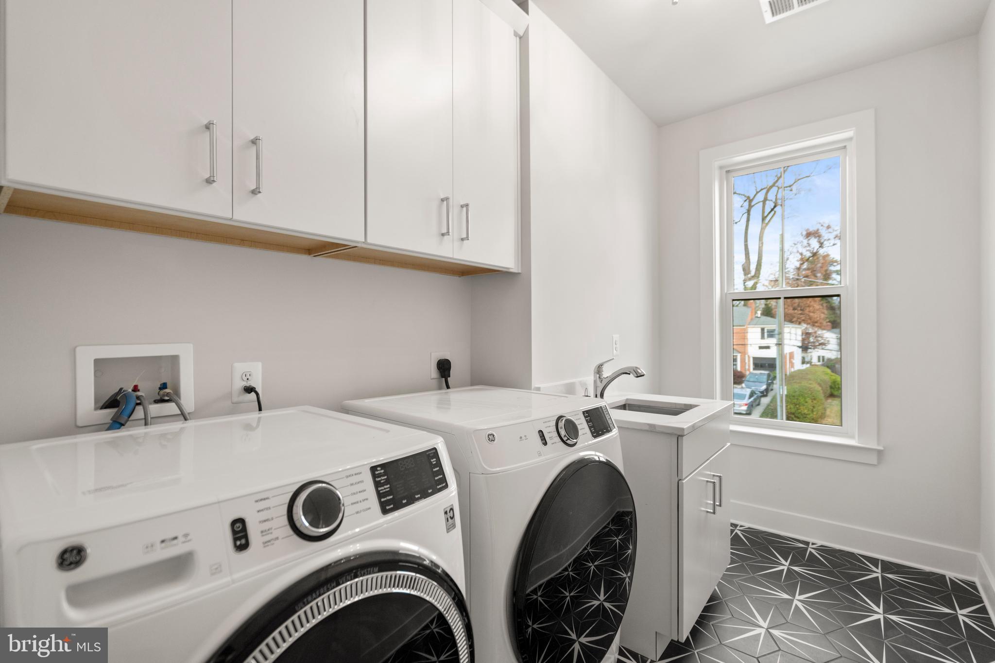 BRADMOOR - Residential