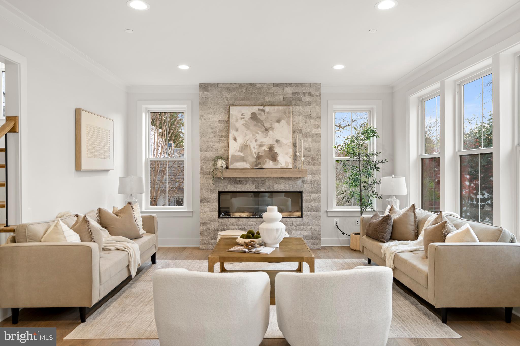 BRADMOOR - Residential