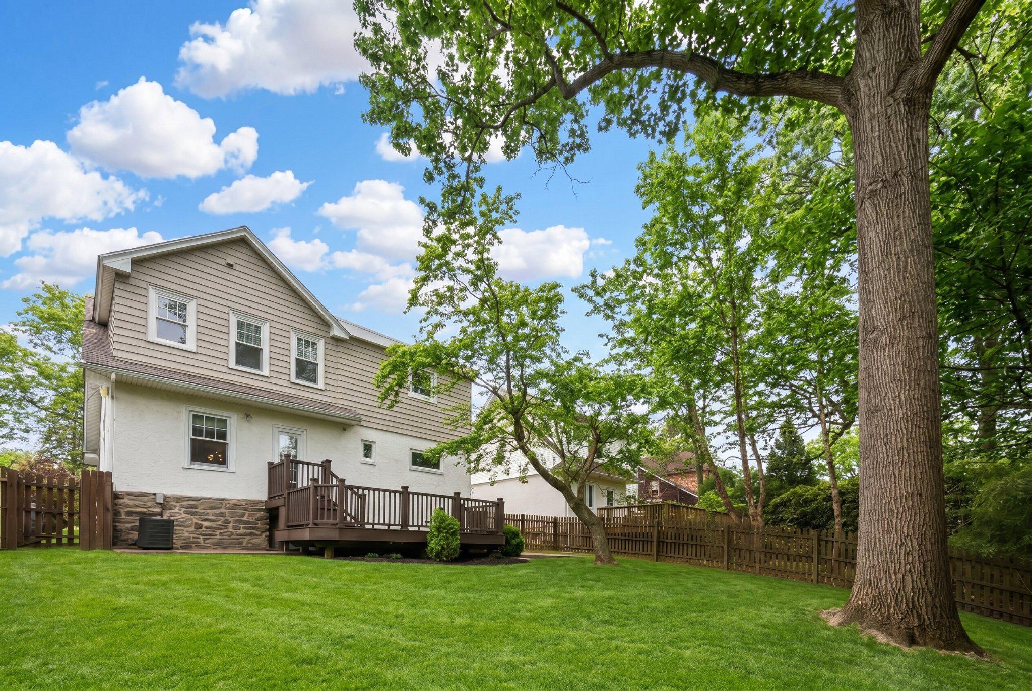 NARBERTH - Residential