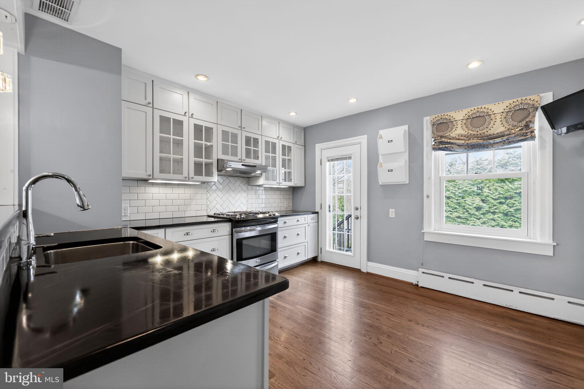 NARBERTH - Residential