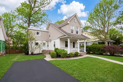 Homes For Sale - 522 Dudley Avenue<br/> NARBERTH, PA 19072