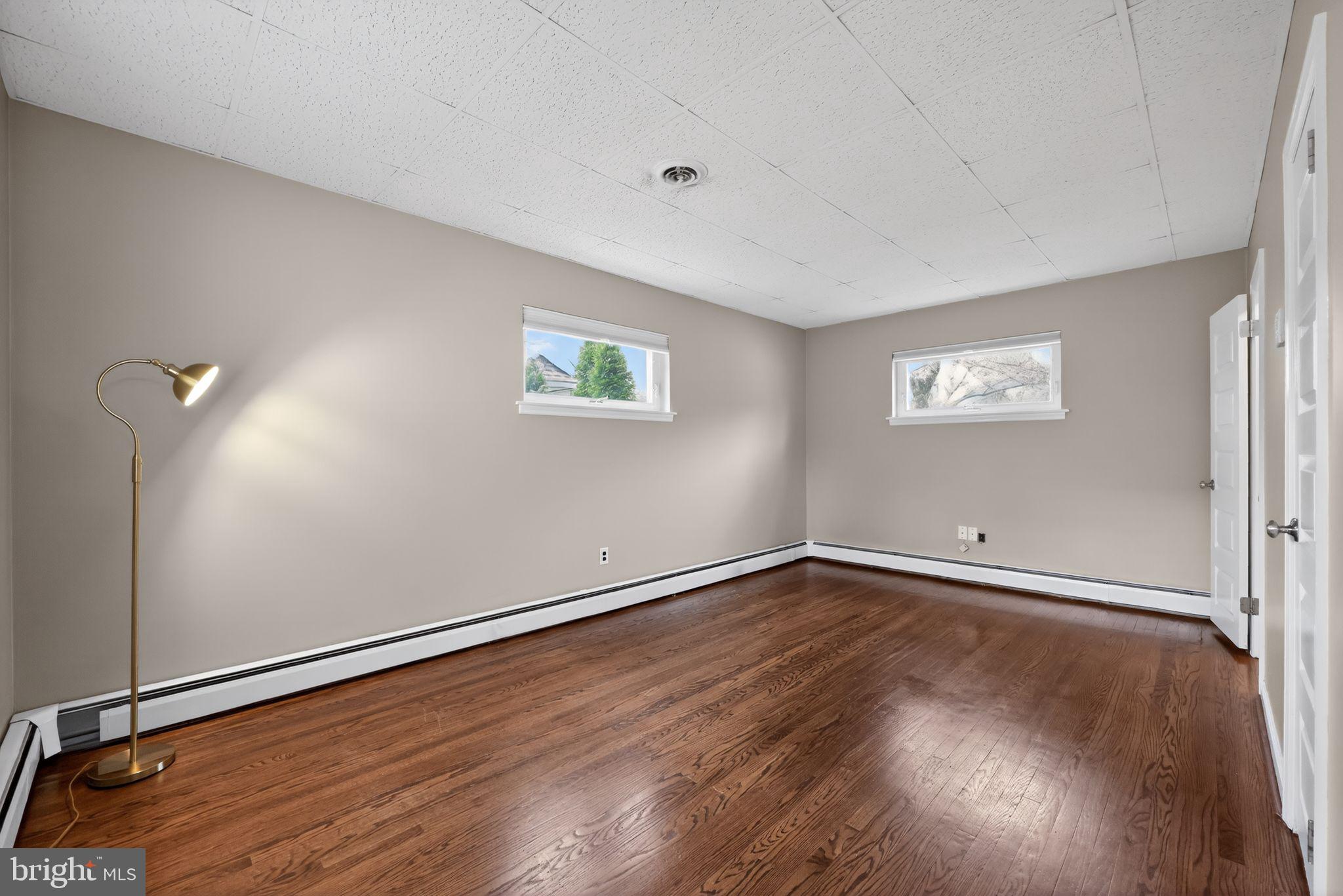 NARBERTH - Residential