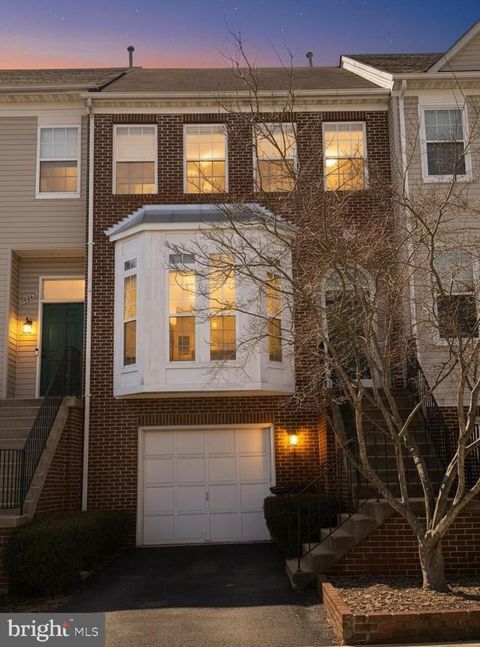 14647 SEASONS DRIVE CENTREVILLE VA 20120