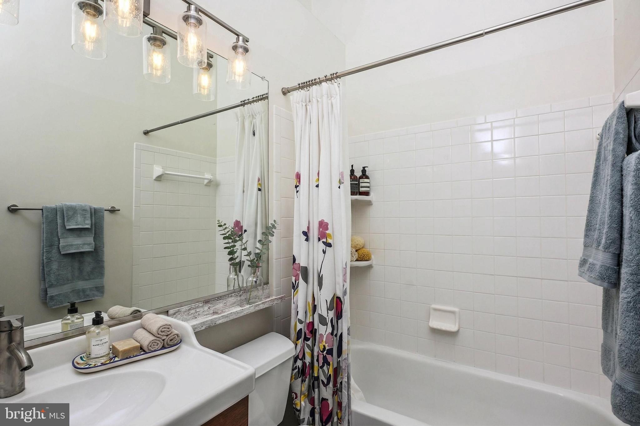 BRYARTON - Residential