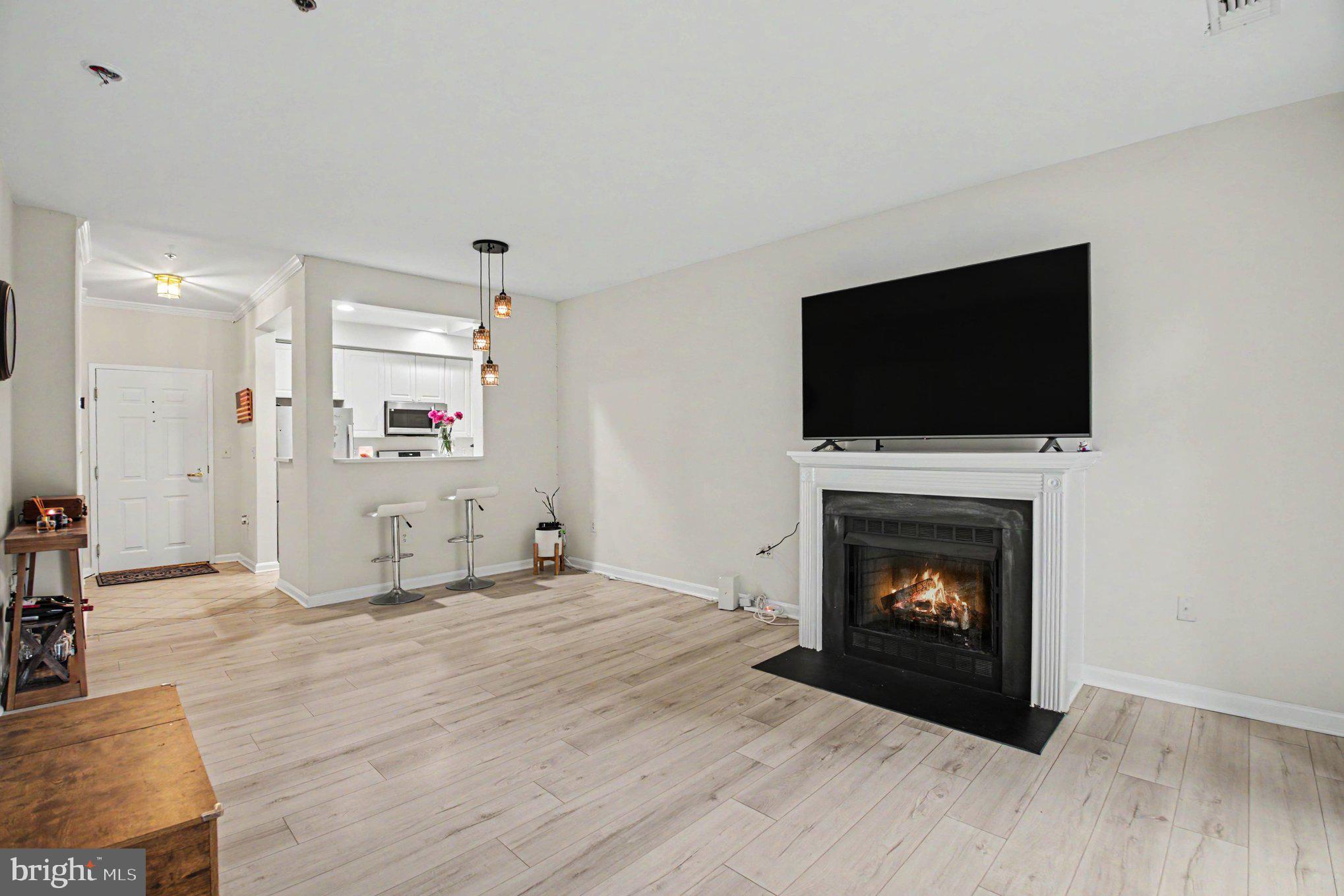 11775 STRATFORD HOUSE PLACE 112