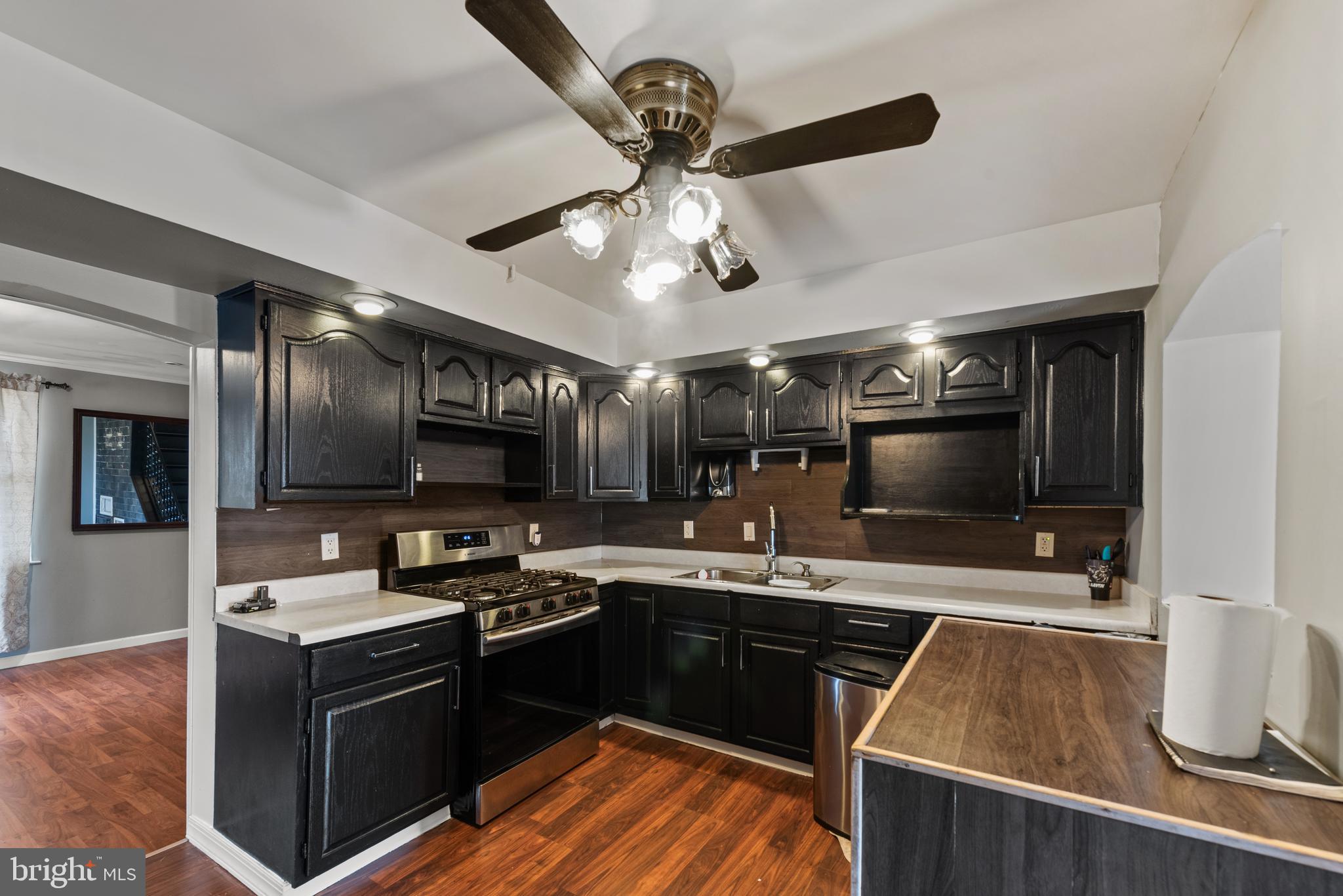 ARMISTEAD GARDENS - Residential