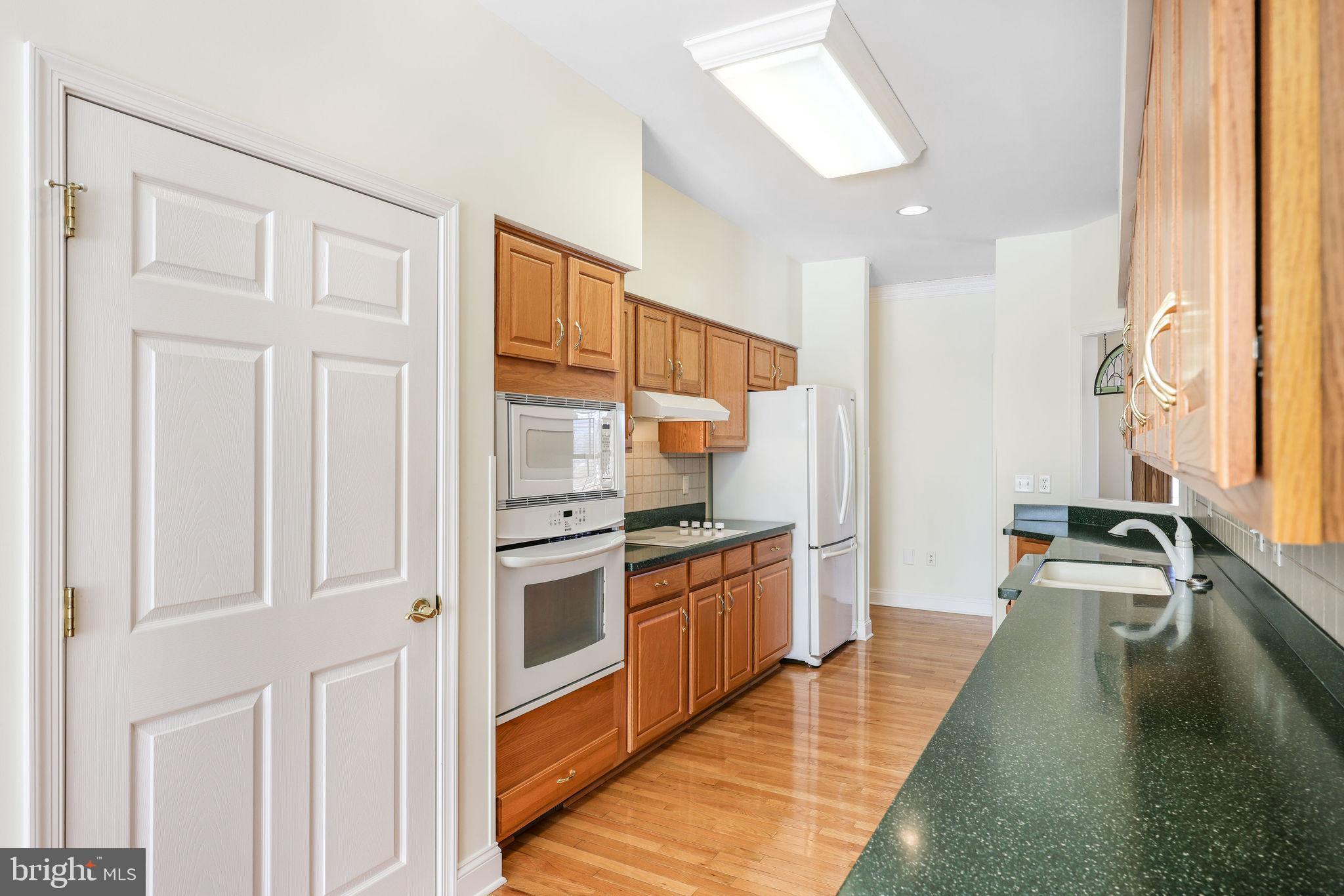 CAMELOT ESTATES - Residential