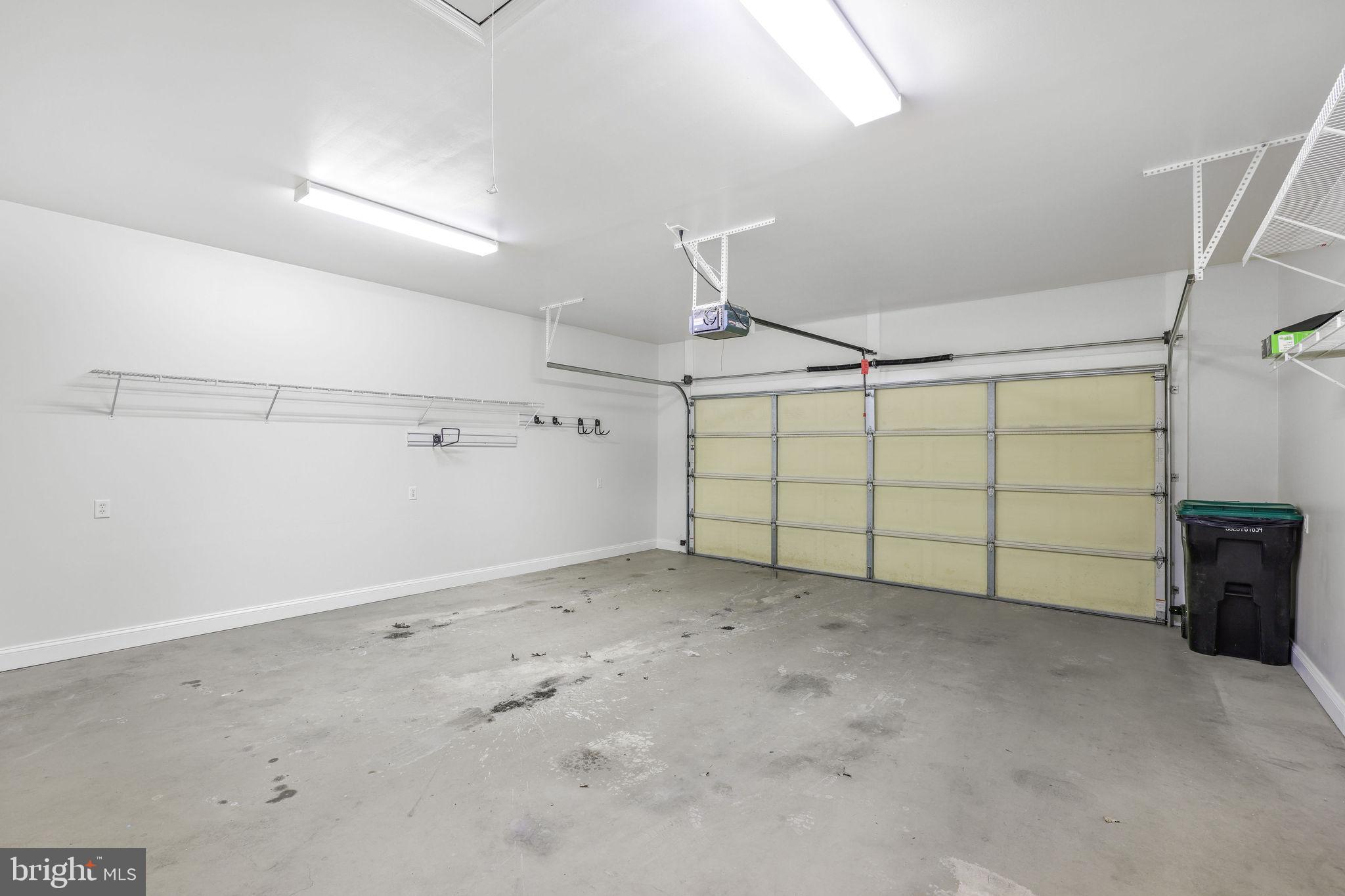 CAMELOT ESTATES - Residential