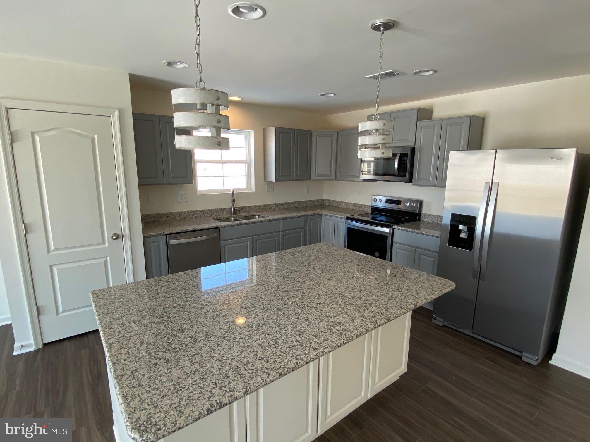 MORNING DOVE ESTATES - Residential