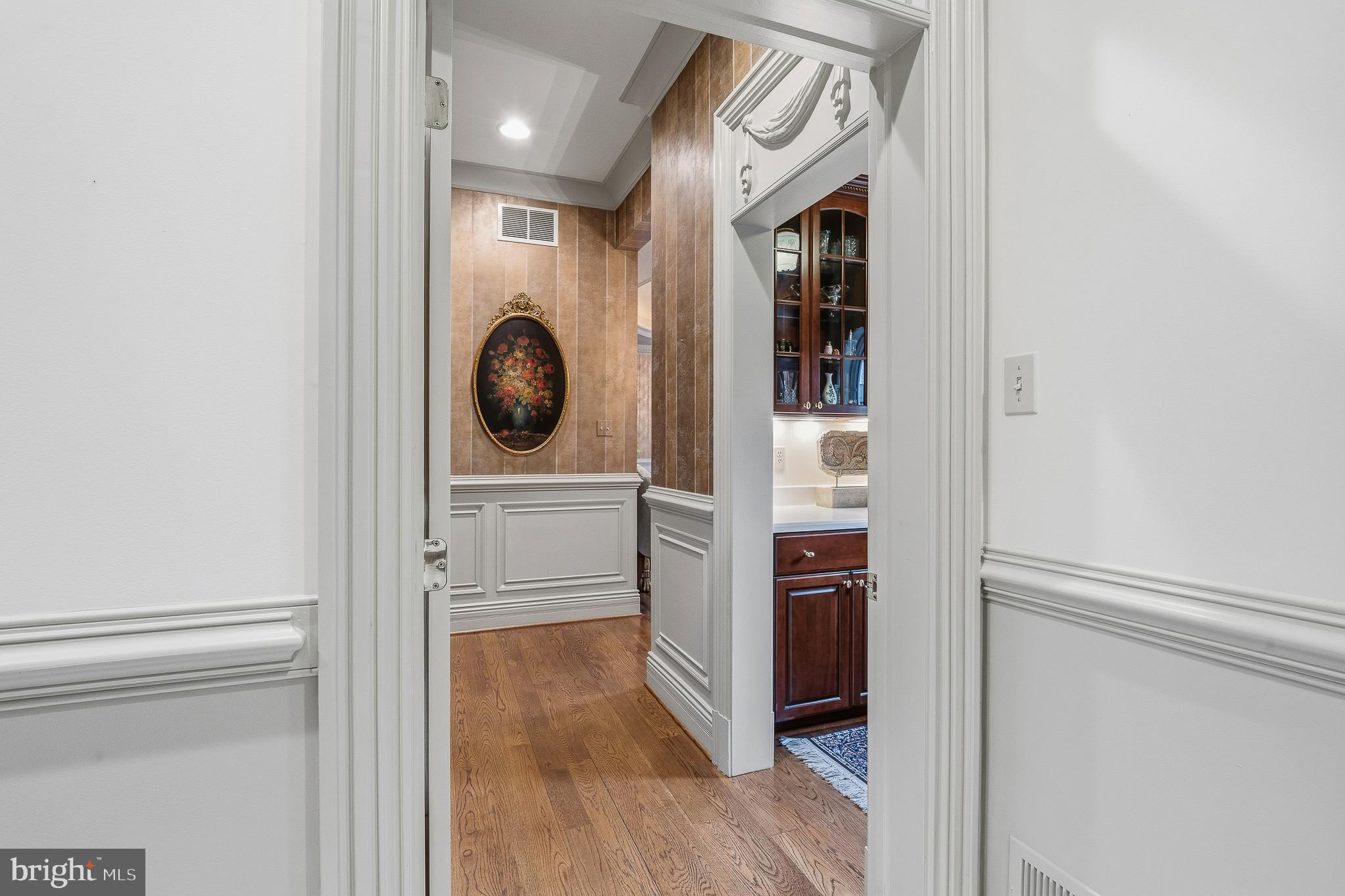 RIDGEWOOD - Residential