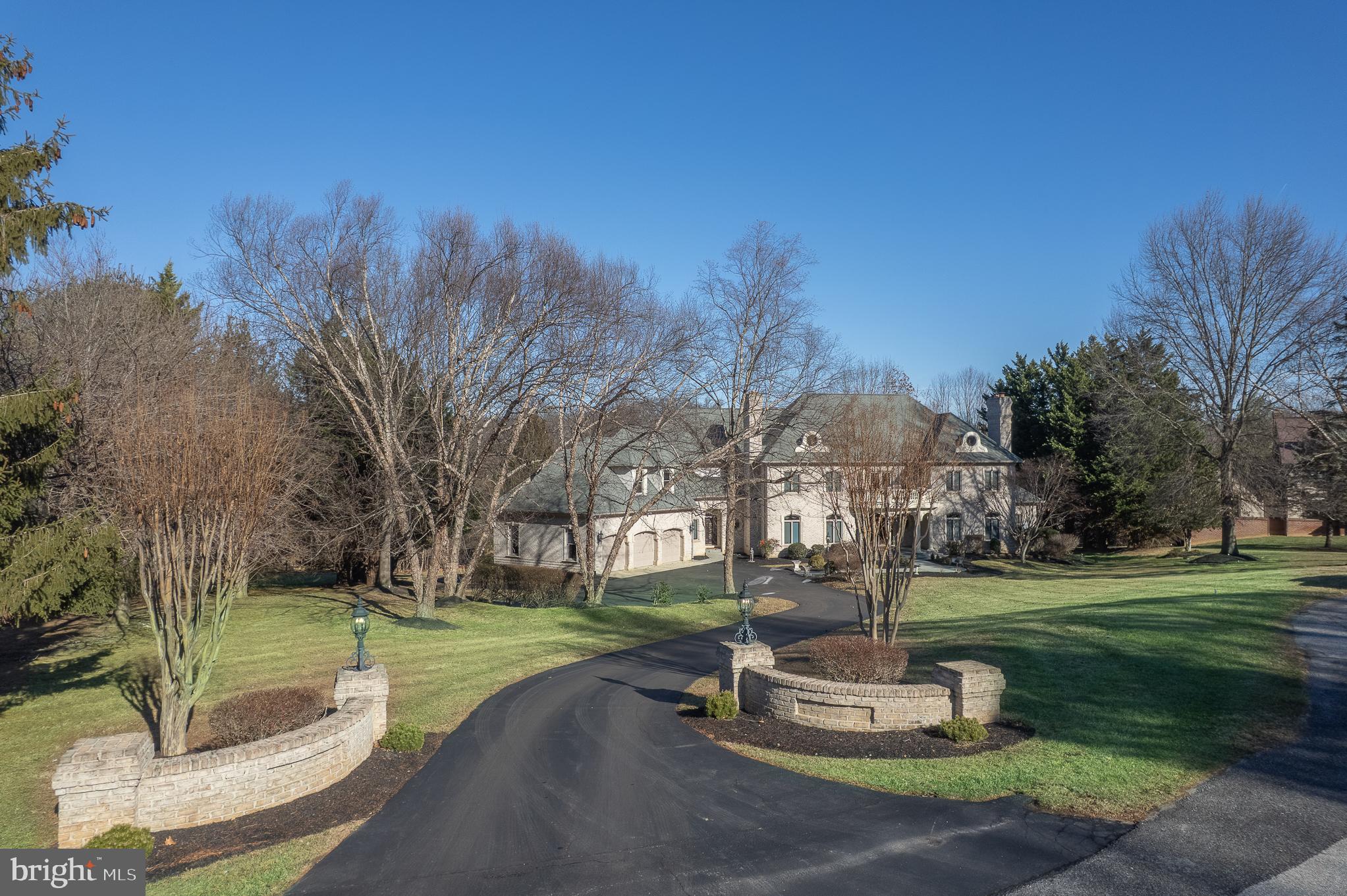 13321 SPRINGWOOD COURT