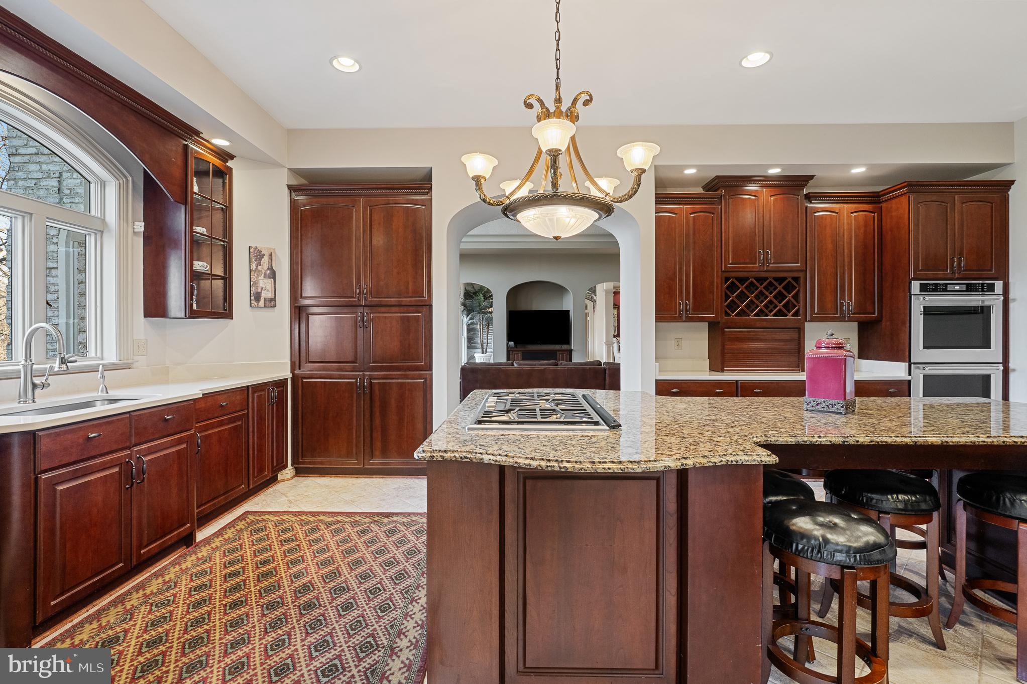 RIDGEWOOD - Residential