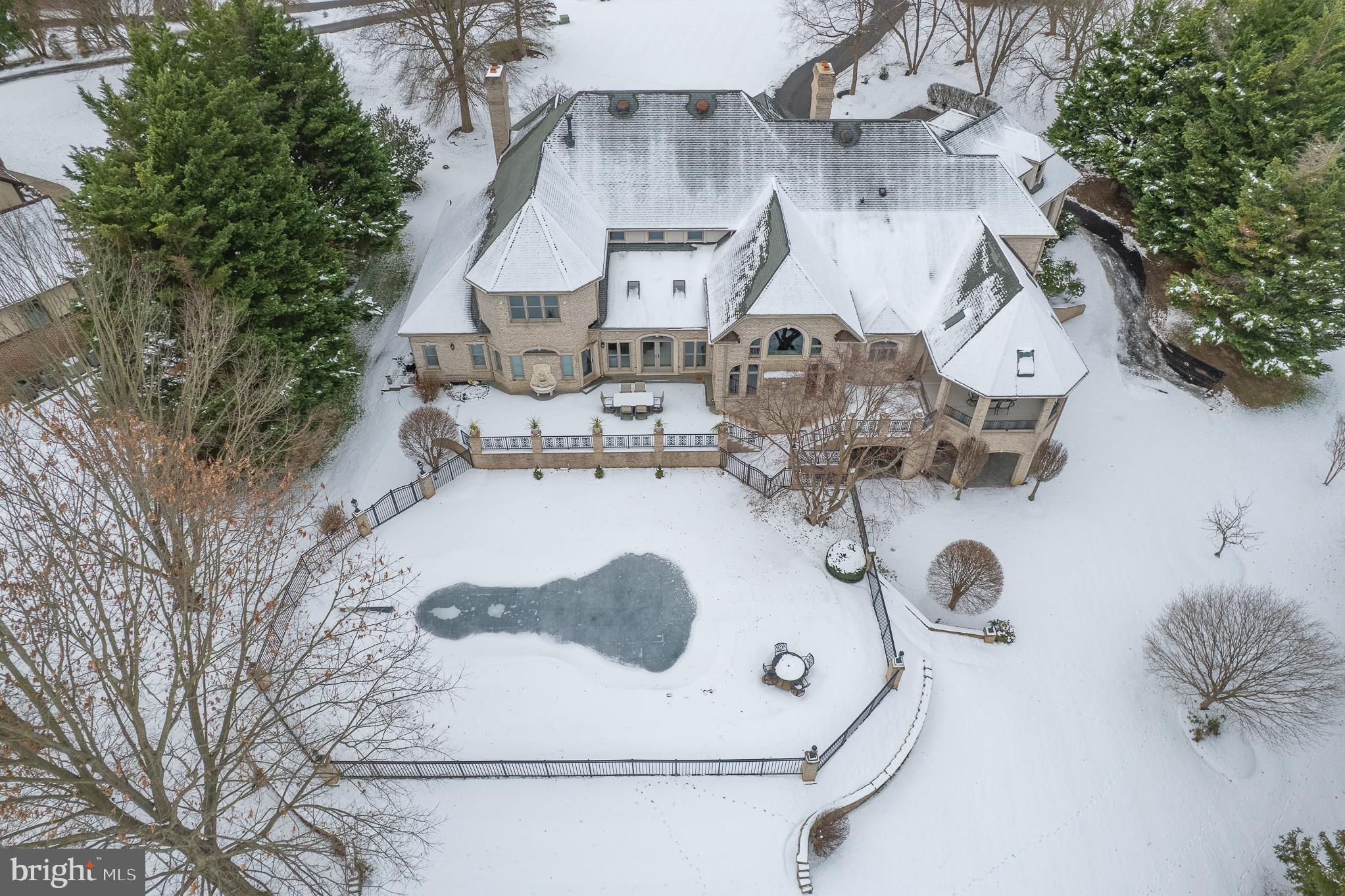 RIDGEWOOD - Residential