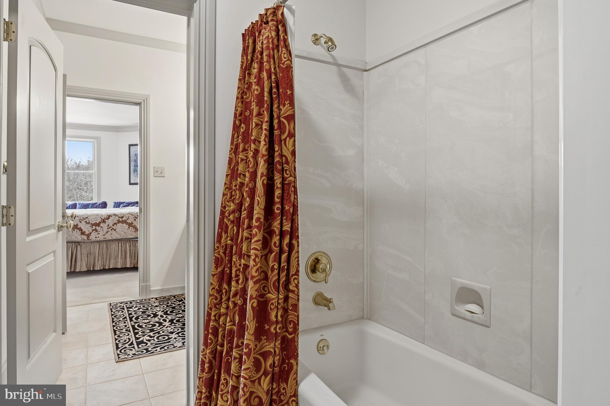 RIDGEWOOD - Residential