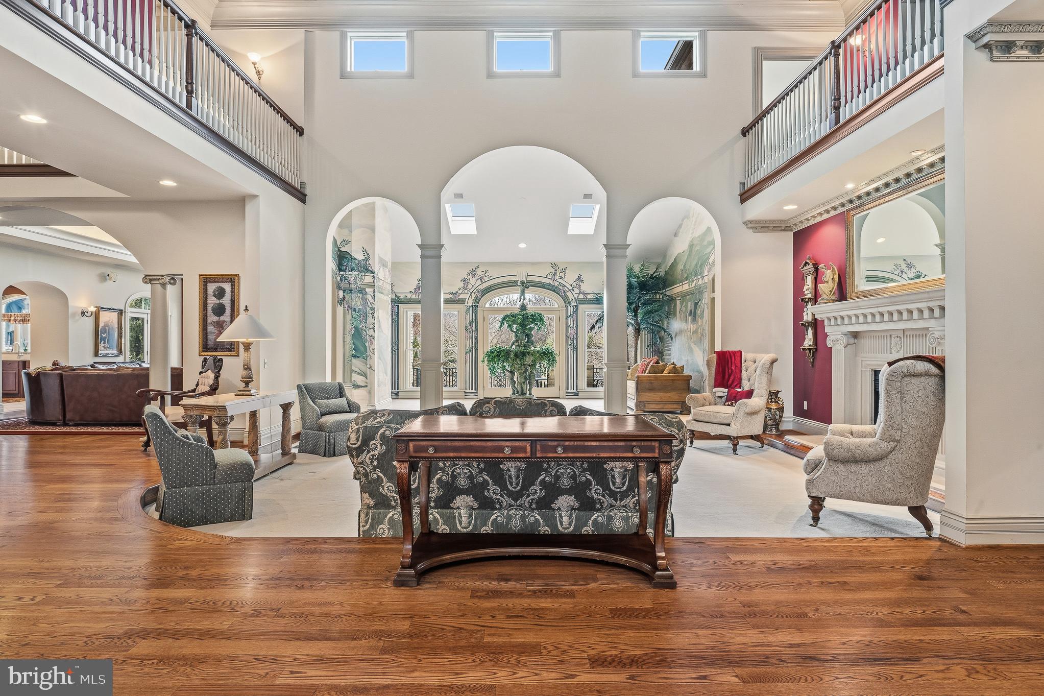 RIDGEWOOD - Residential