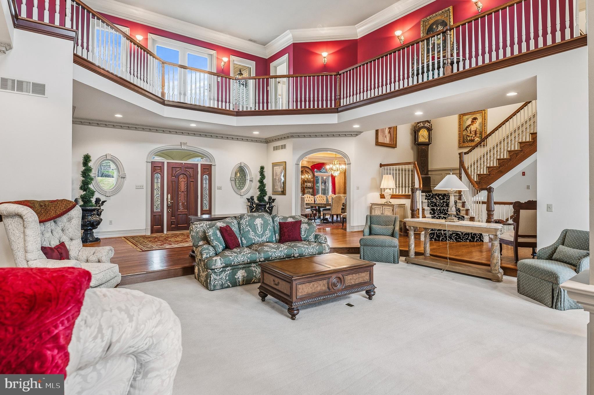 RIDGEWOOD - Residential