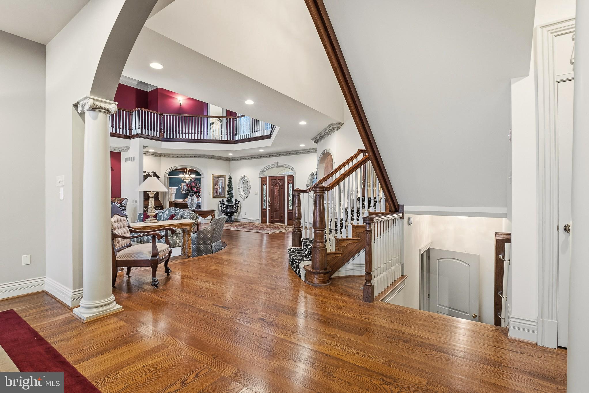 RIDGEWOOD - Residential