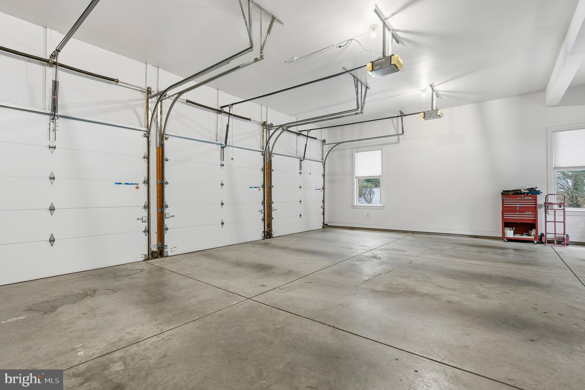 RIDGEWOOD - Residential