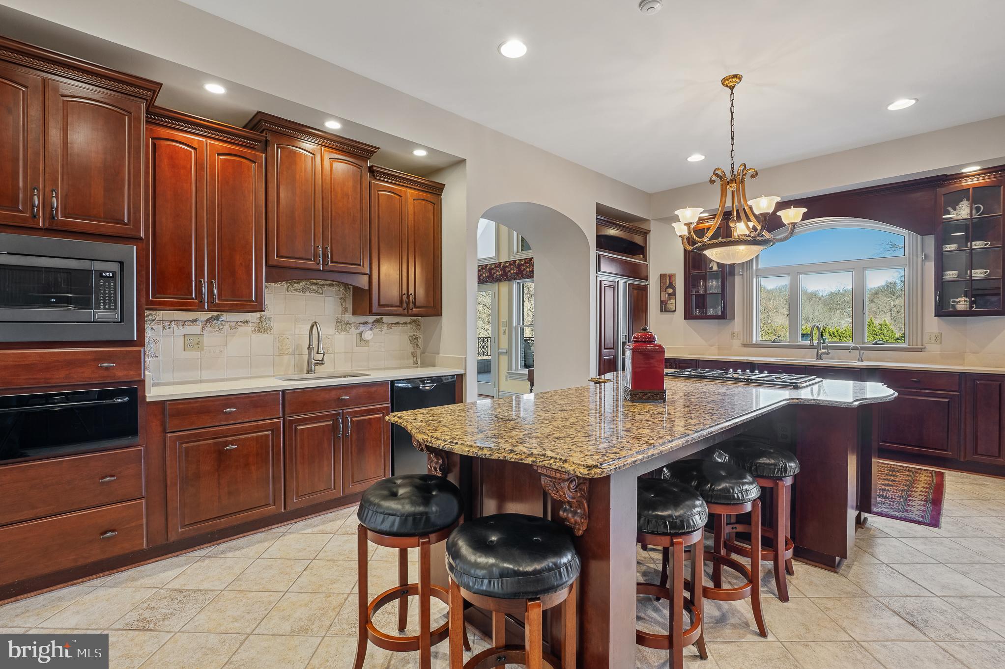 RIDGEWOOD - Residential