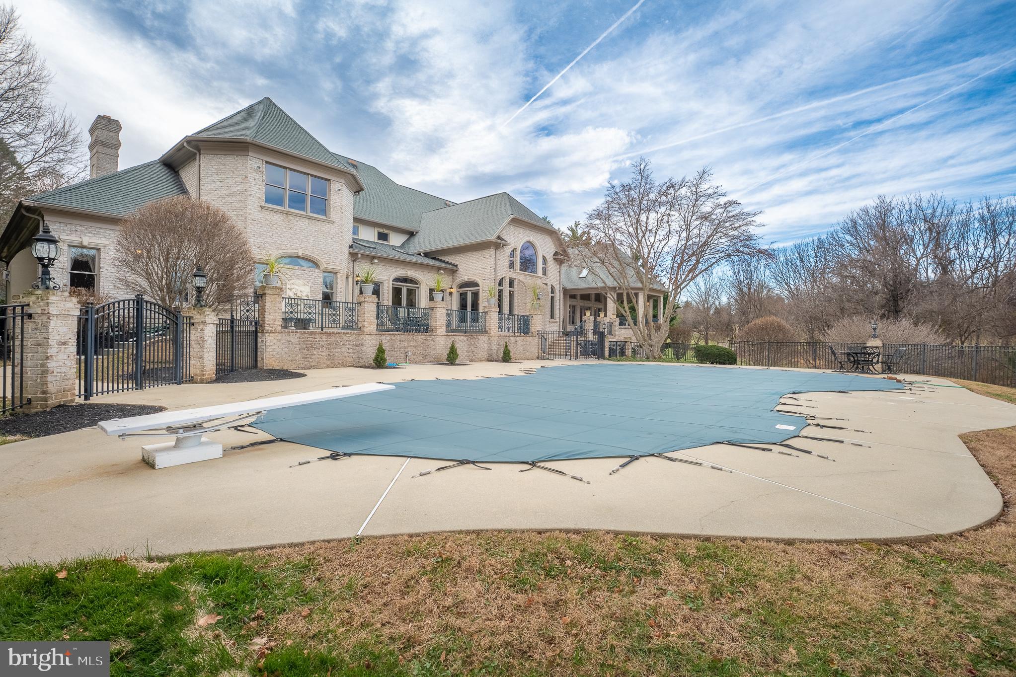 RIDGEWOOD - Residential