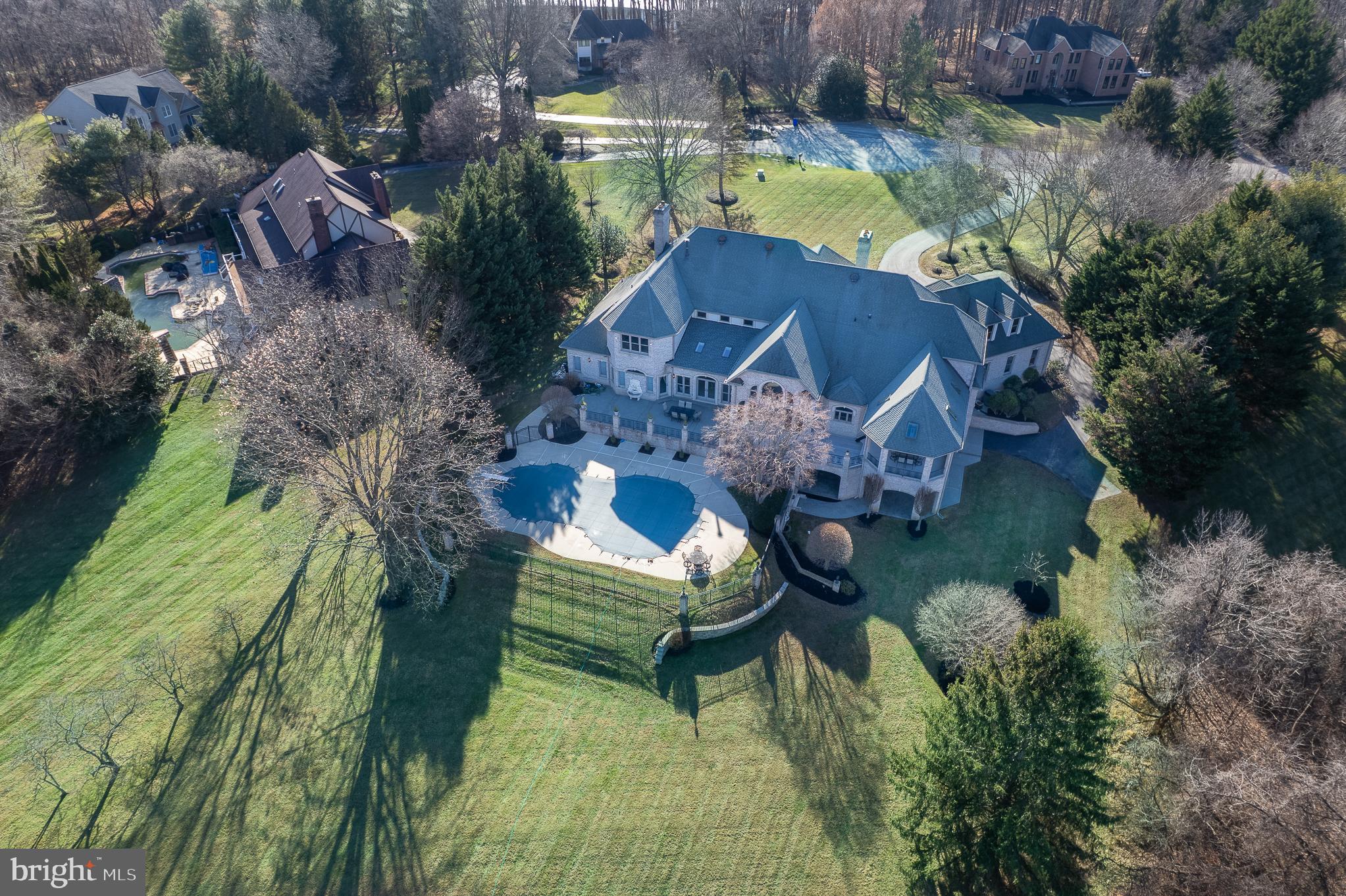 RIDGEWOOD - Residential