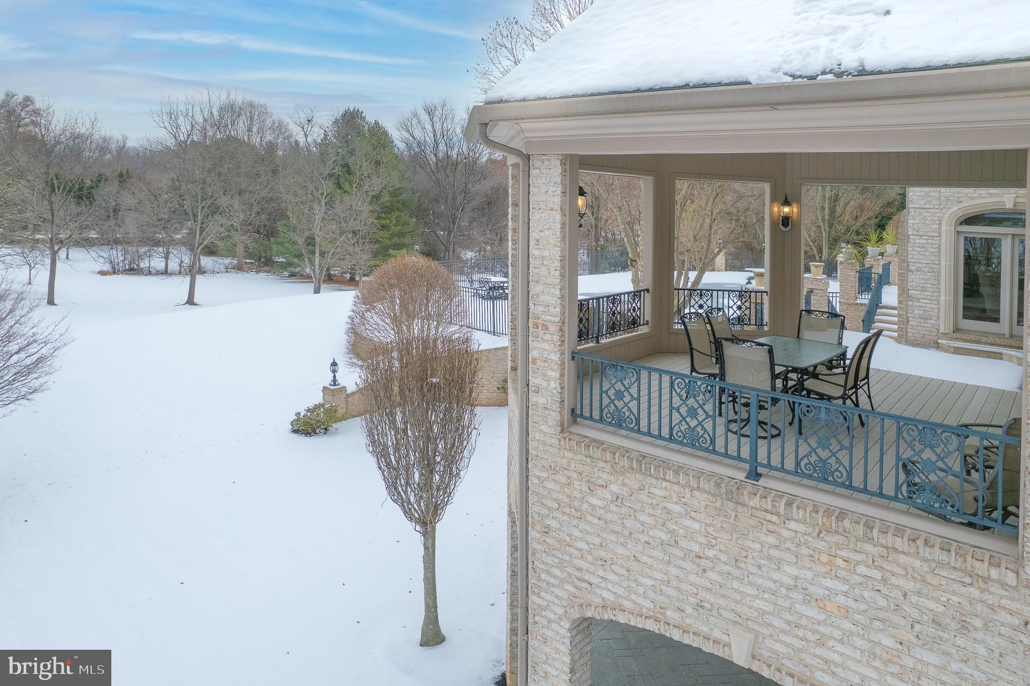 RIDGEWOOD - Residential