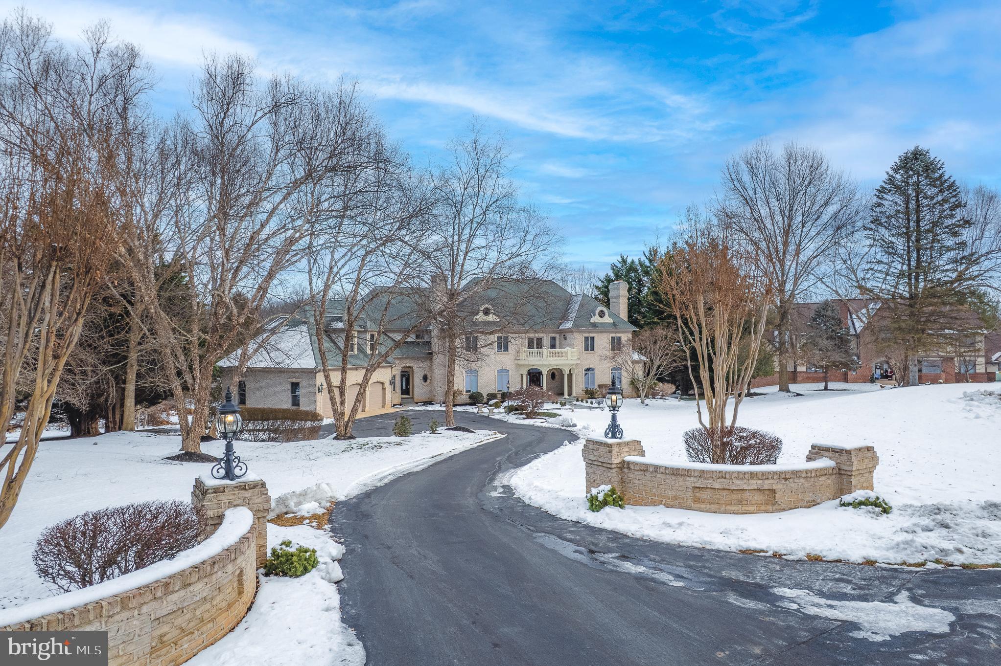 13321 SPRINGWOOD COURT