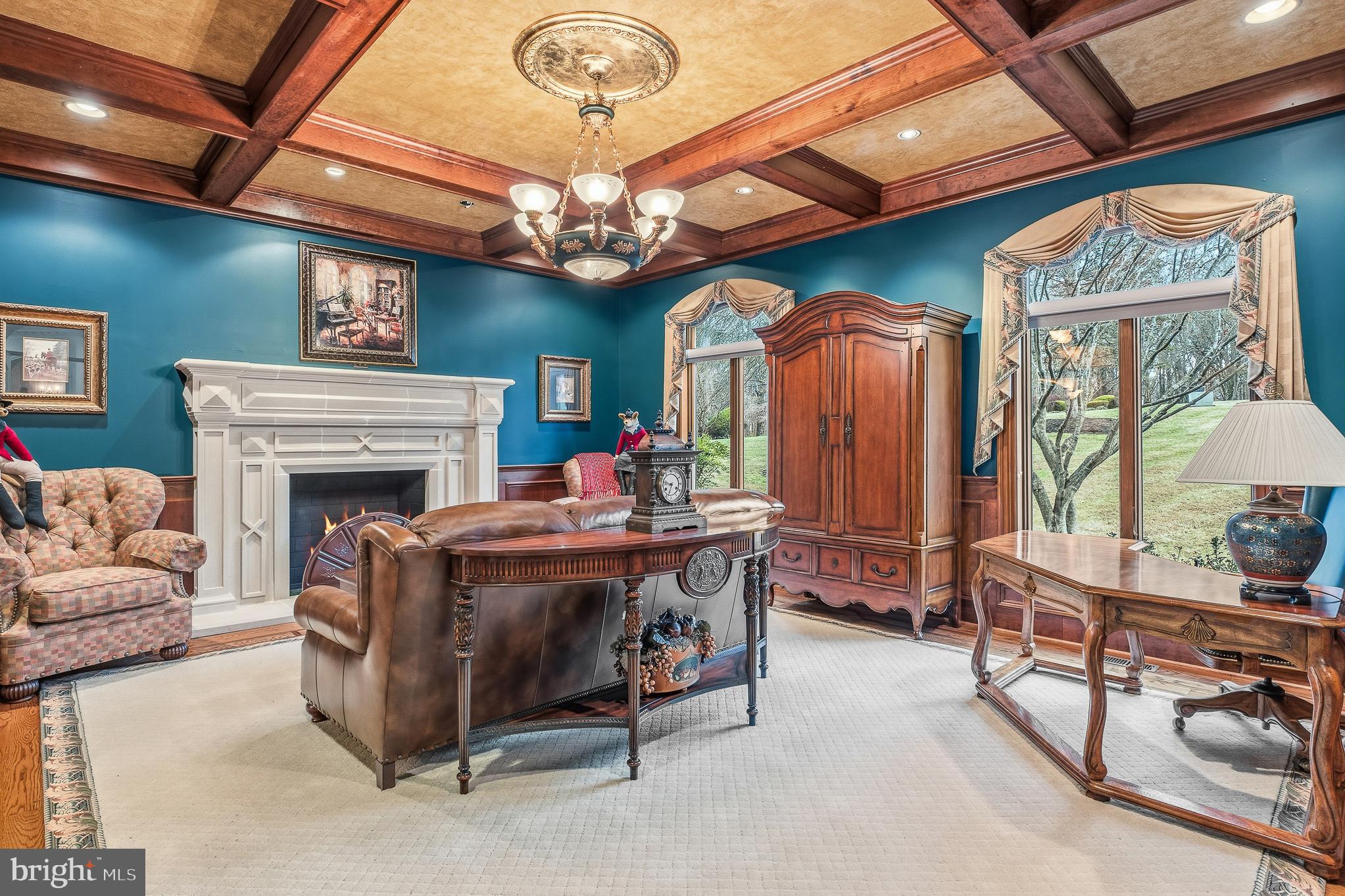 RIDGEWOOD - Residential