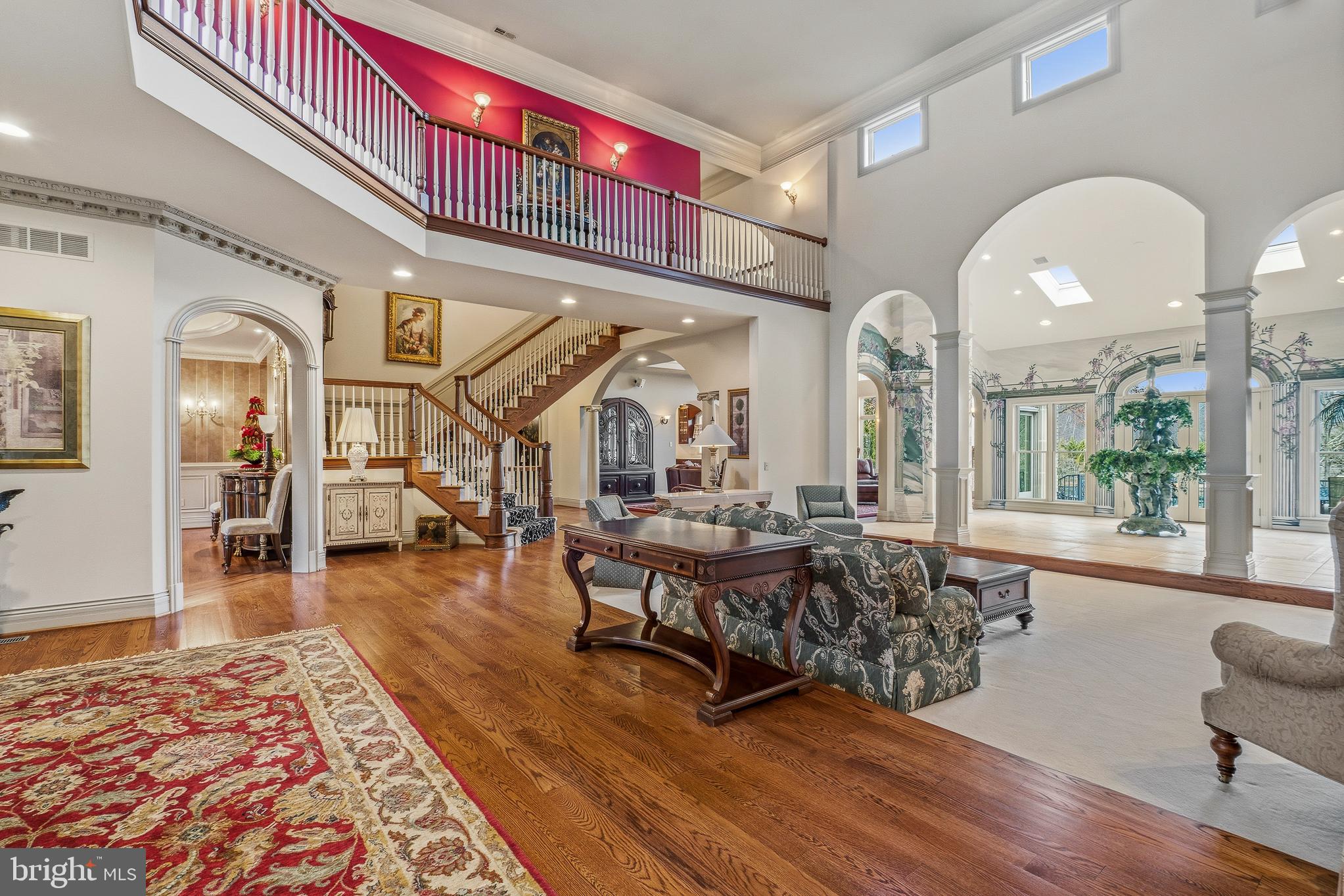 RIDGEWOOD - Residential