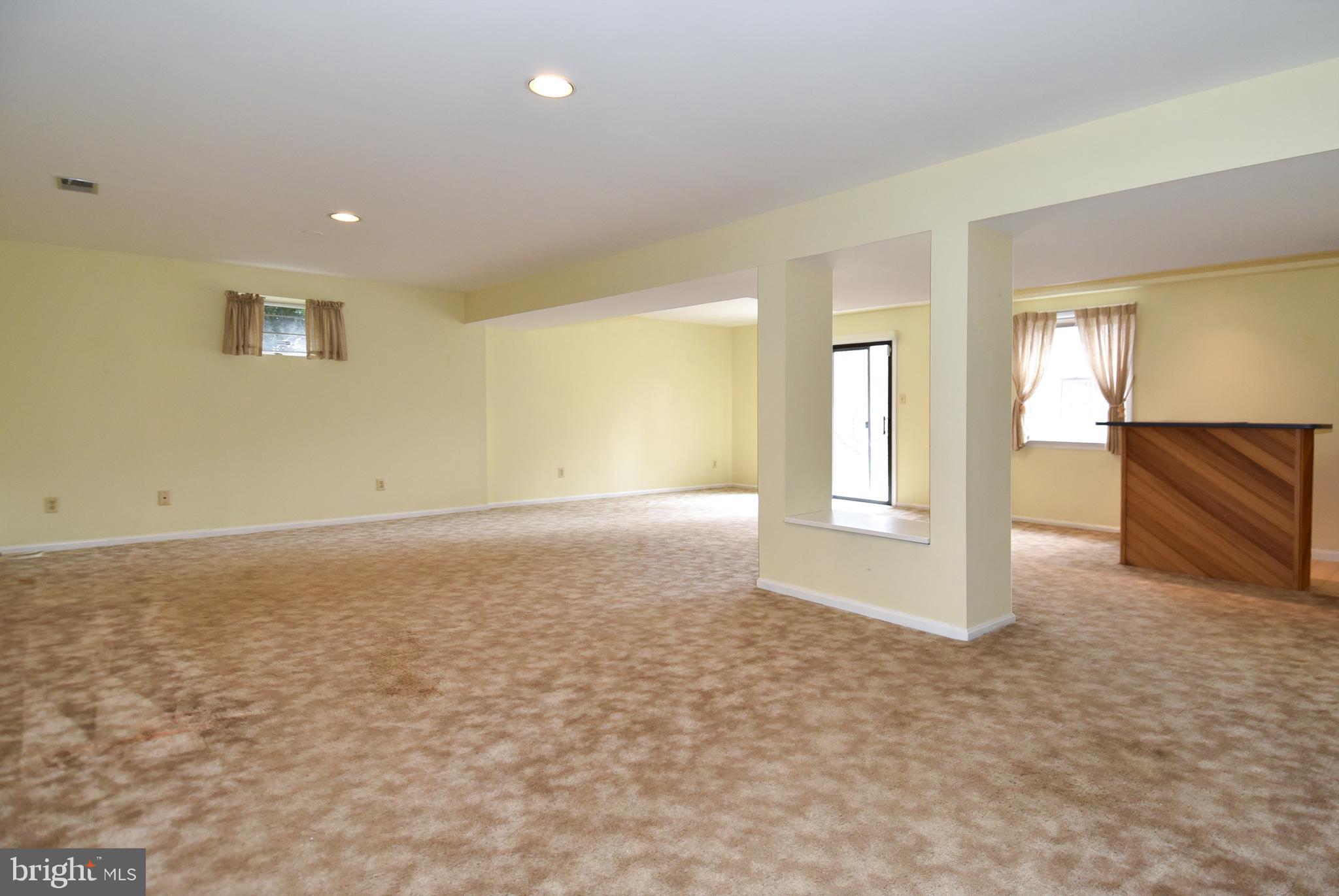 WOLF TRAP GREEN - Residential Lease