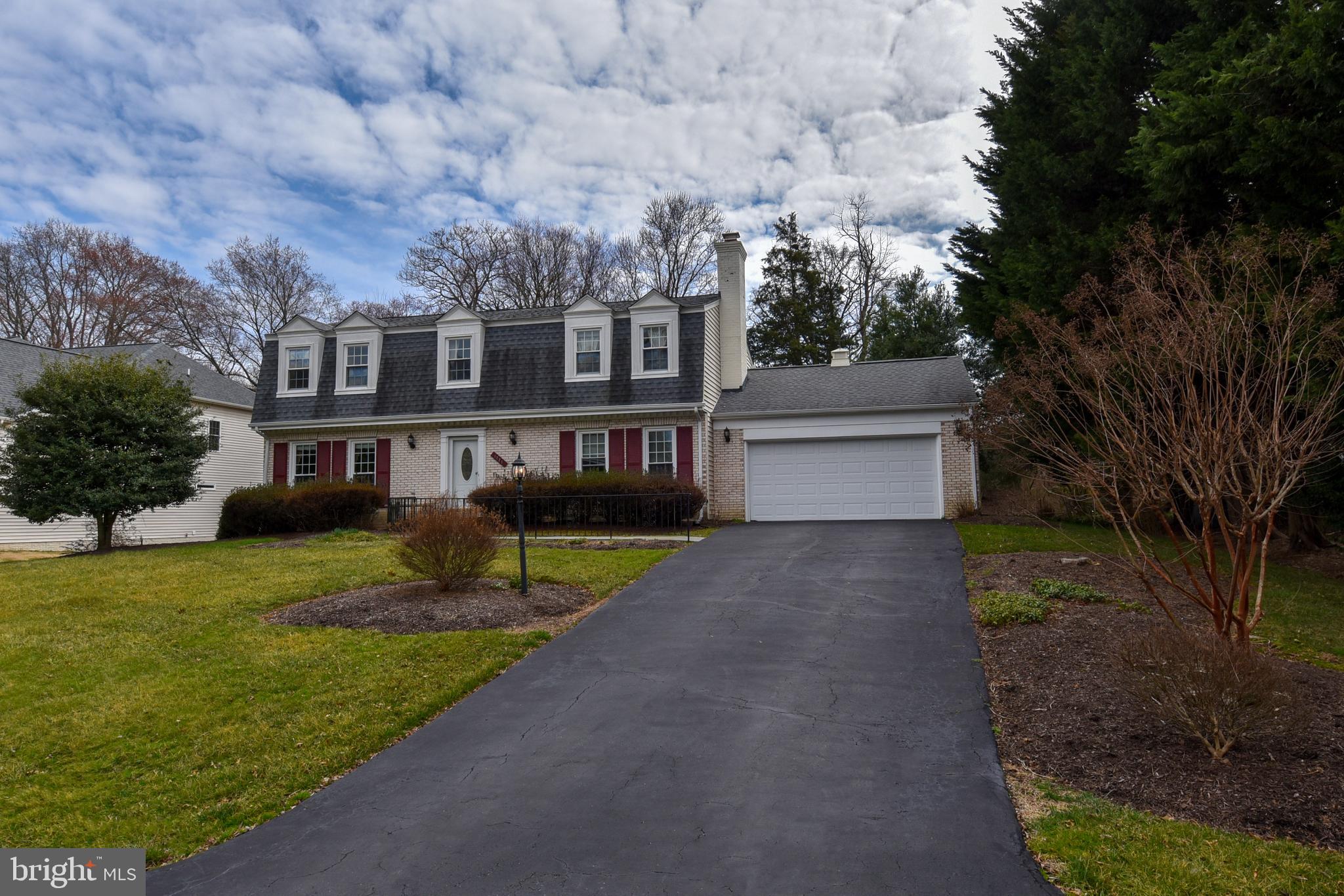 1221 FORESTVILLE DRIVE