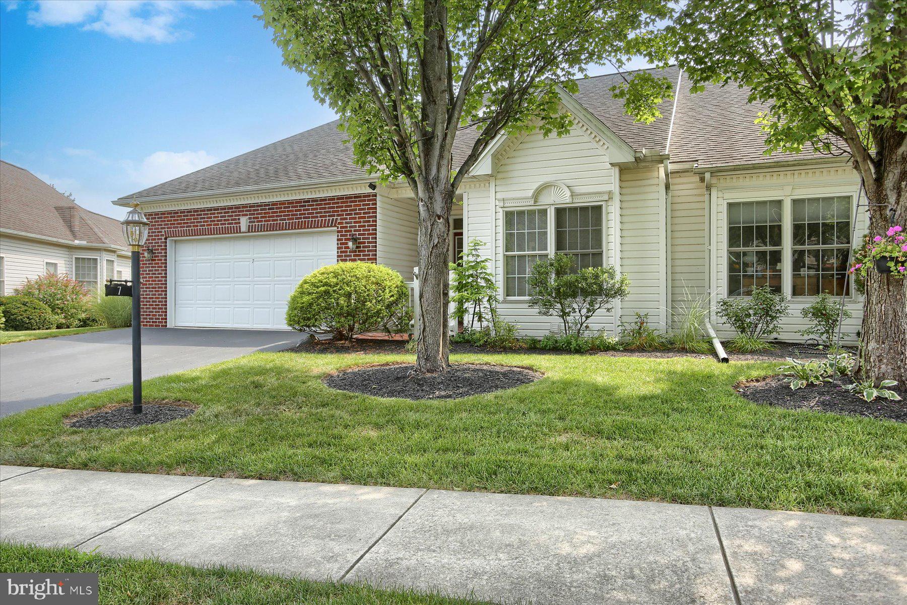 7 TUSCANY COURT