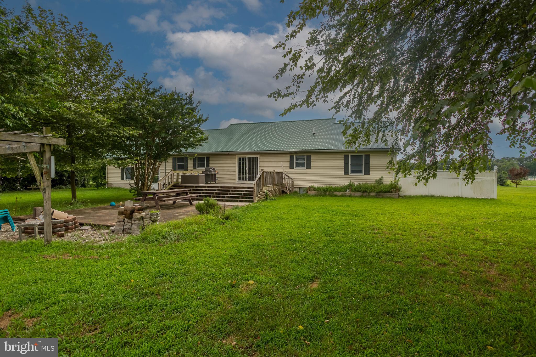 26197 HOLLYVILLE ROAD