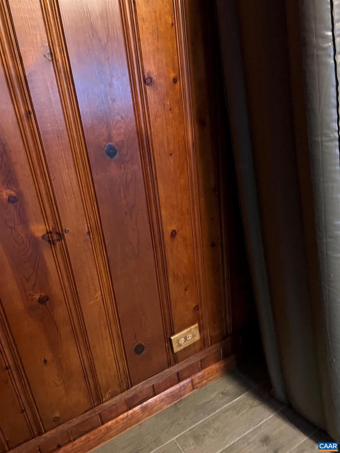 HESSIAN HILLS - Residential