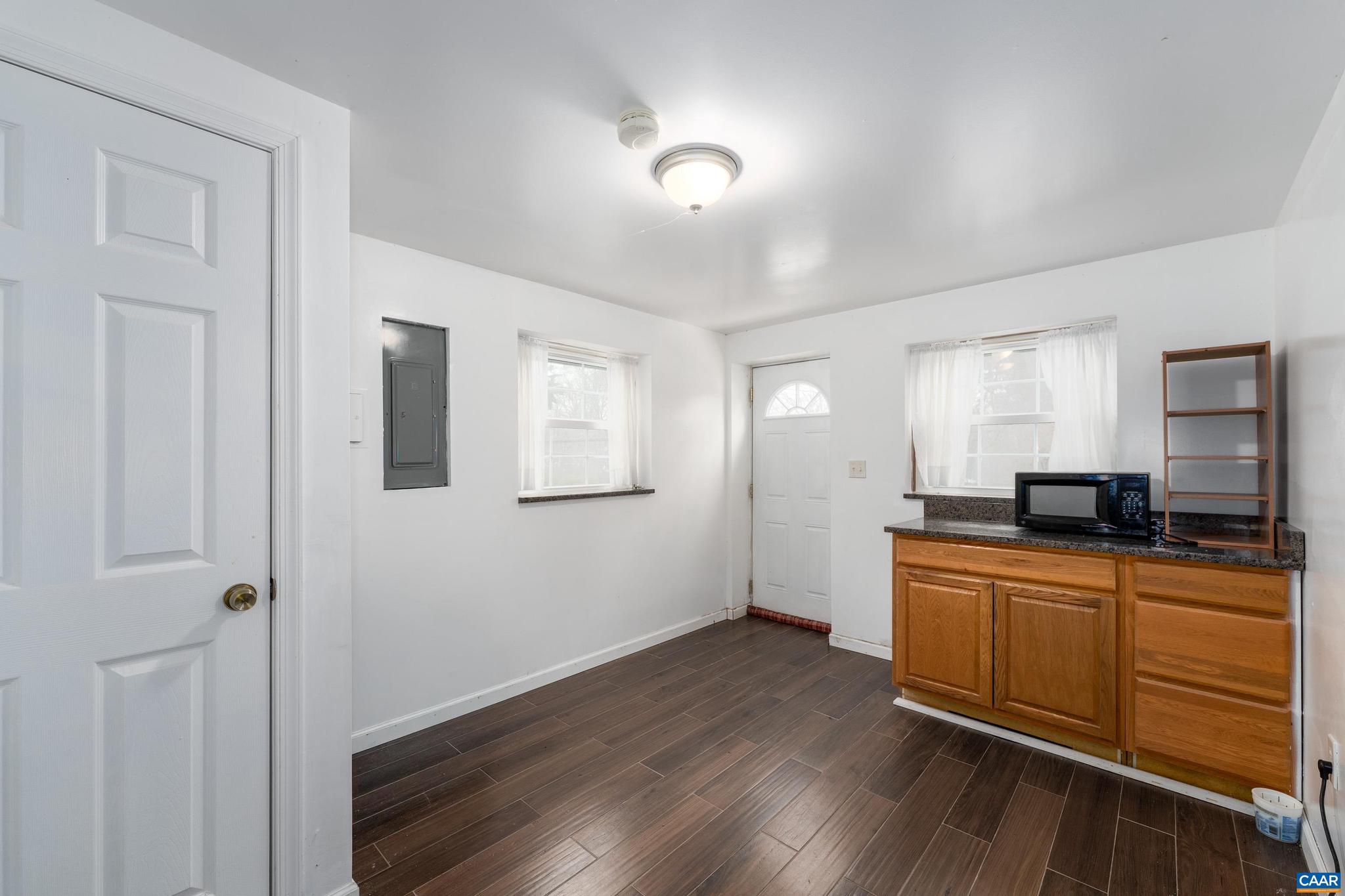 HESSIAN HILLS - Residential