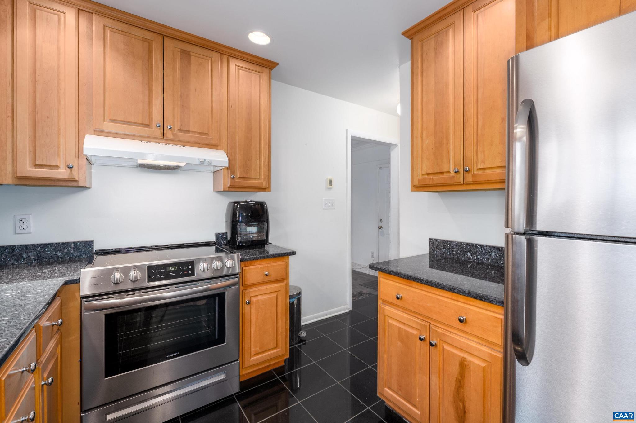 HESSIAN HILLS - Residential