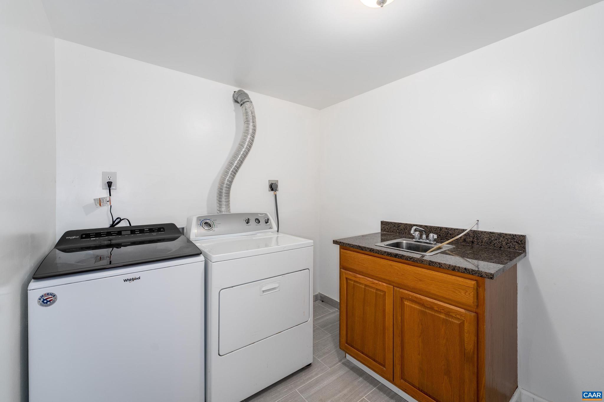 HESSIAN HILLS - Residential