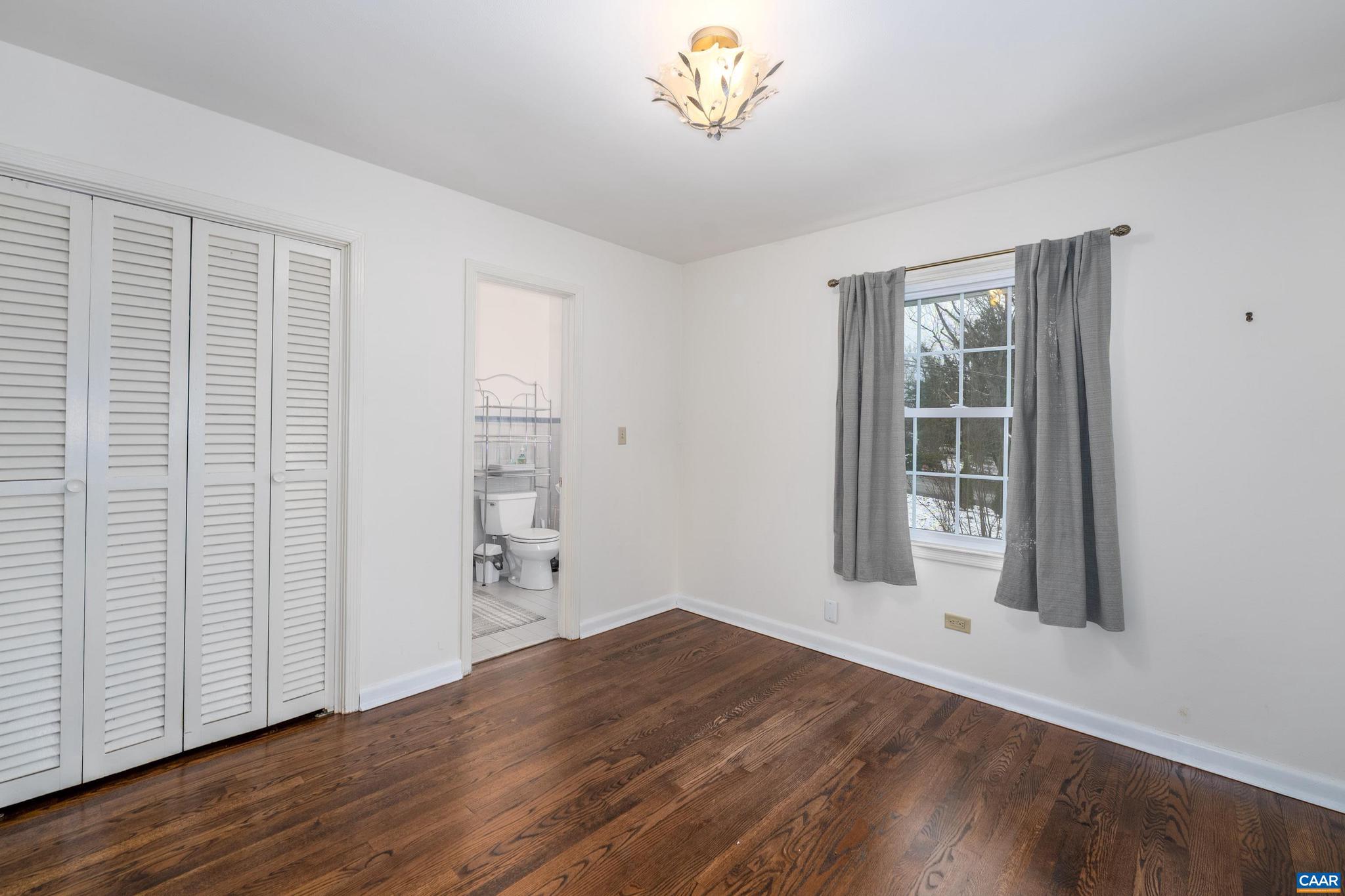 HESSIAN HILLS - Residential