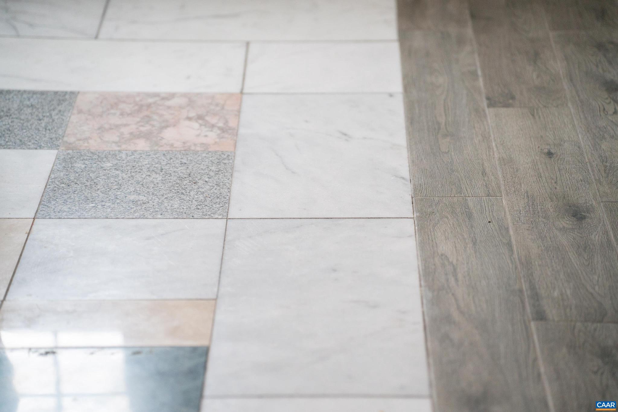 HESSIAN HILLS - Residential