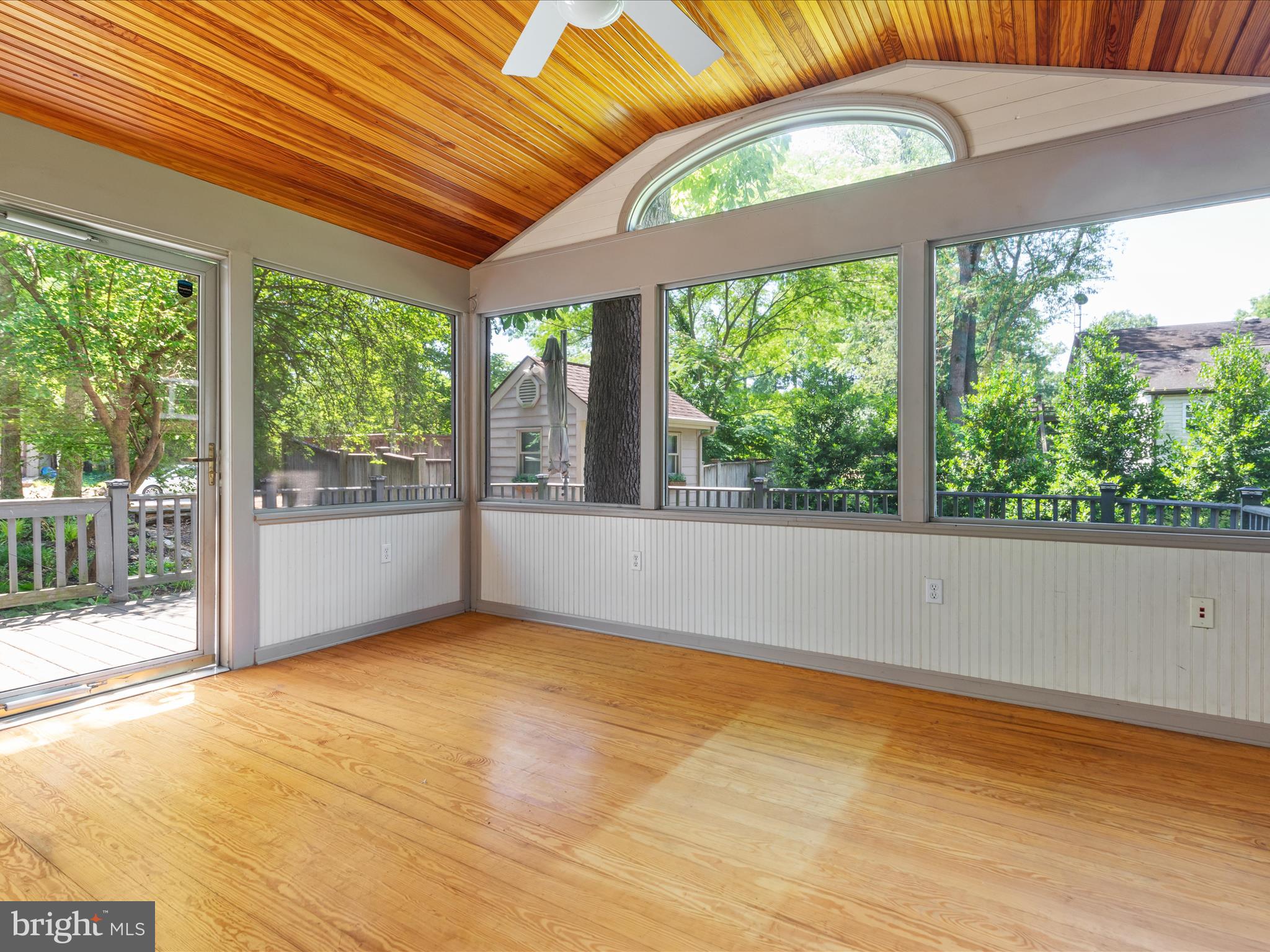 CHAPLINE'S CHOICE - Residential