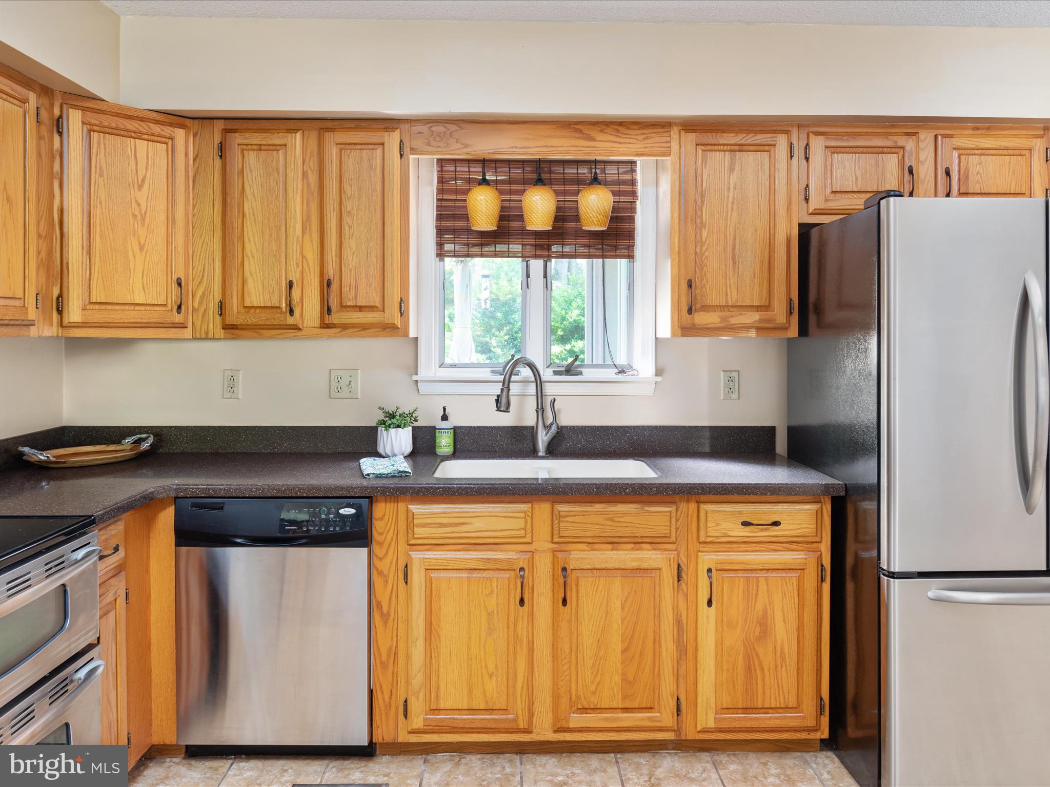 CHAPLINE'S CHOICE - Residential