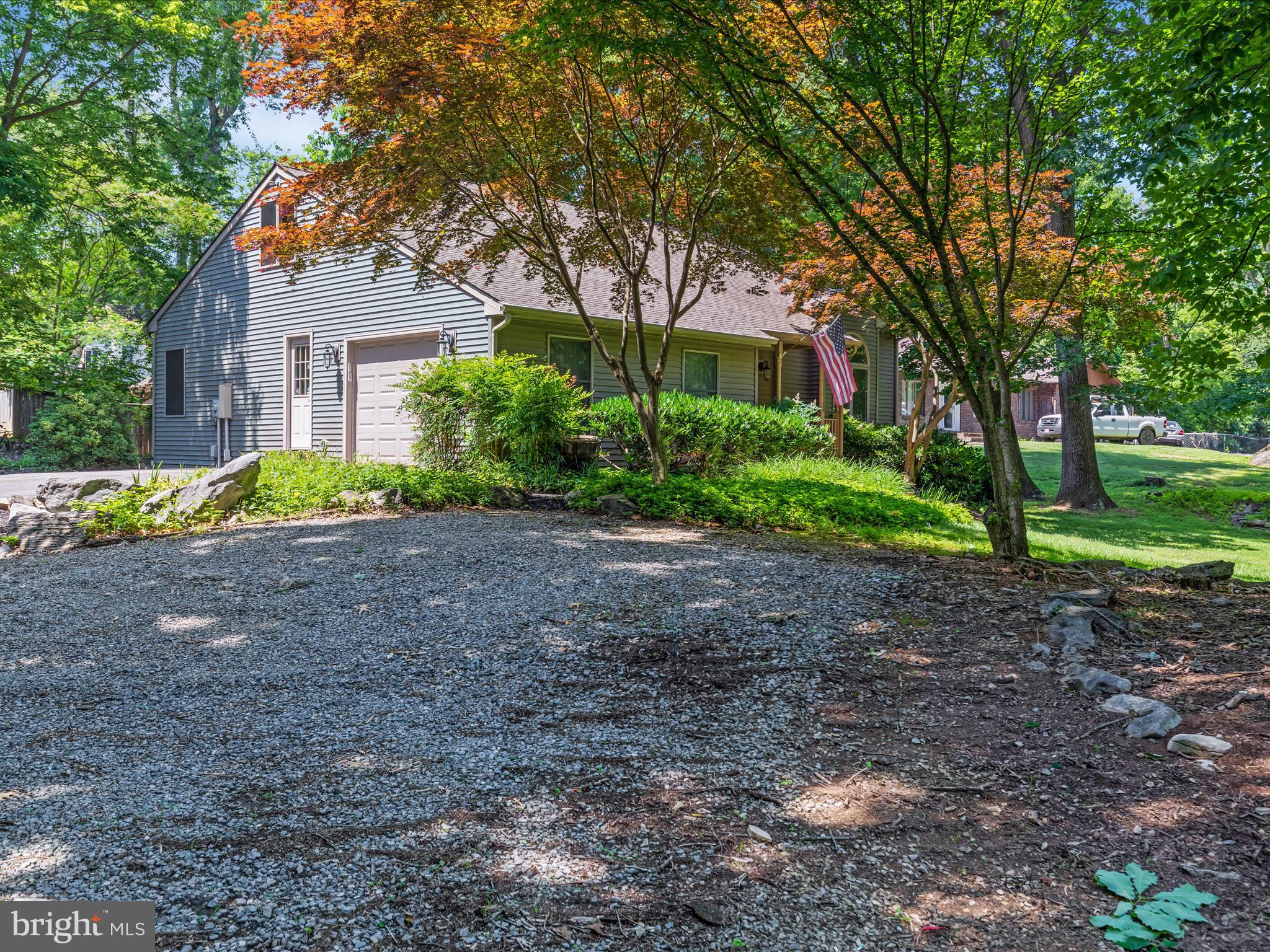 CHAPLINE'S CHOICE - Residential