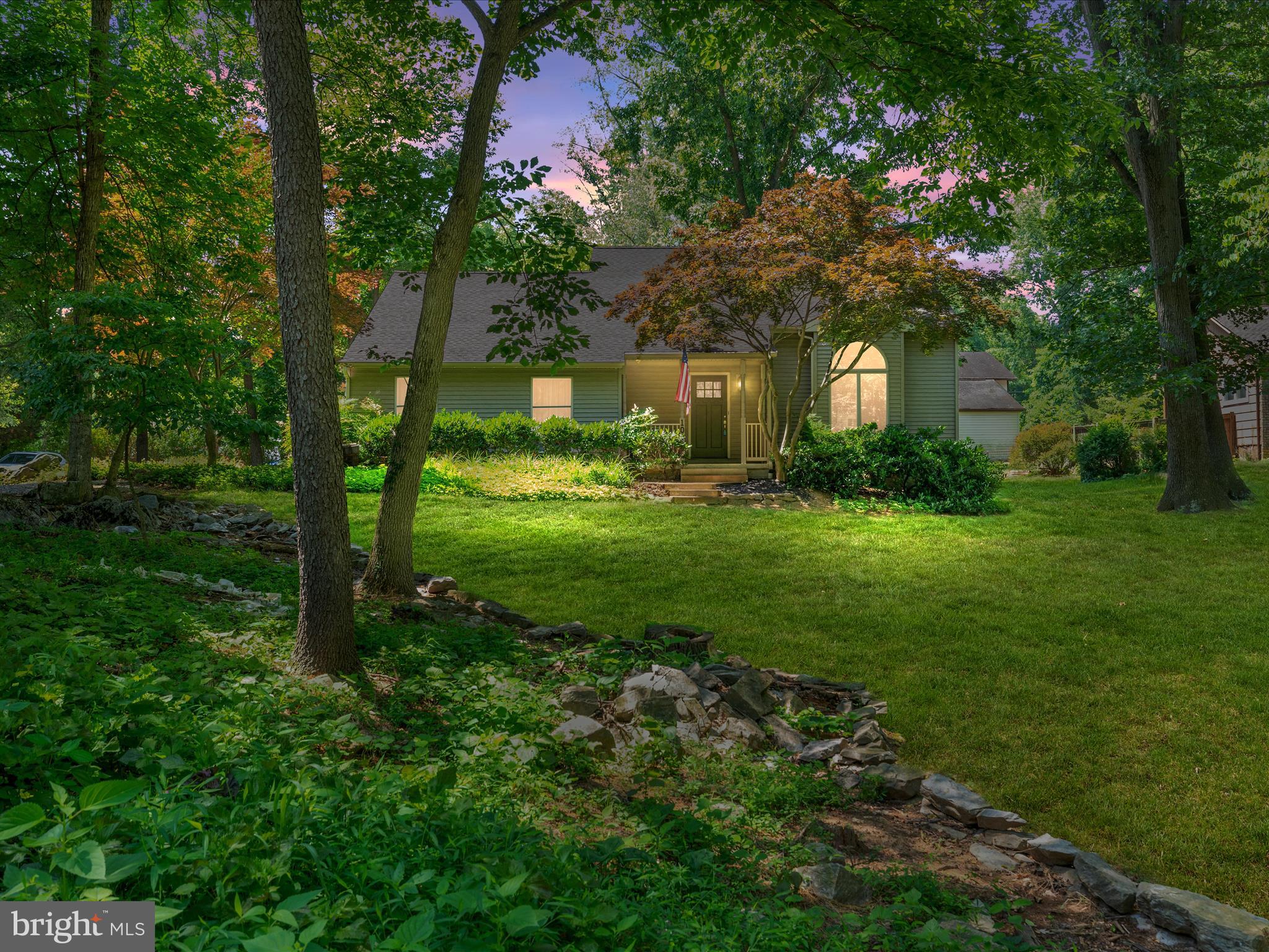 CHAPLINE'S CHOICE - Residential