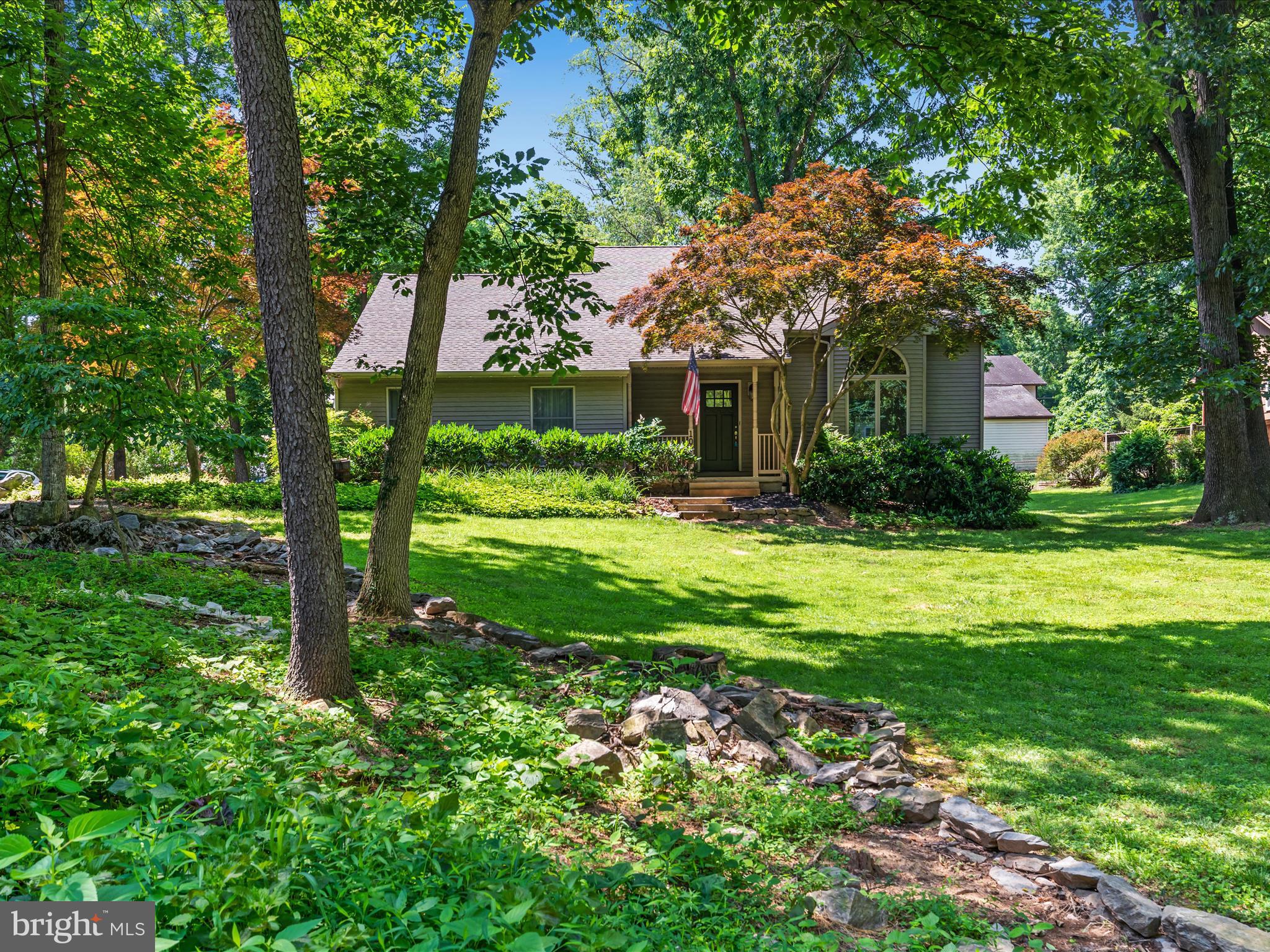 CHAPLINE'S CHOICE - Residential