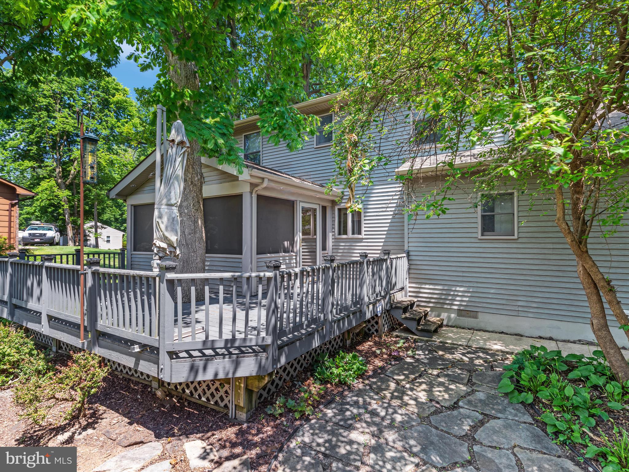 CHAPLINE'S CHOICE - Residential