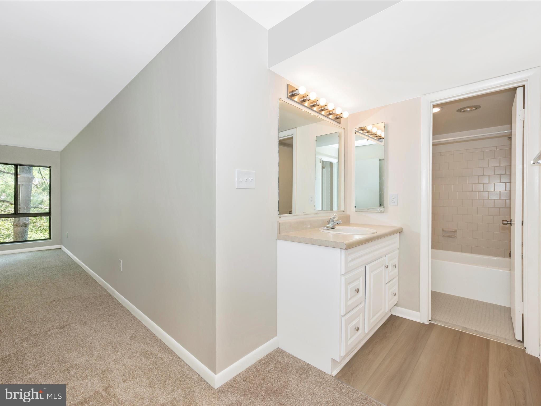 HERITAGE GREEN - Residential