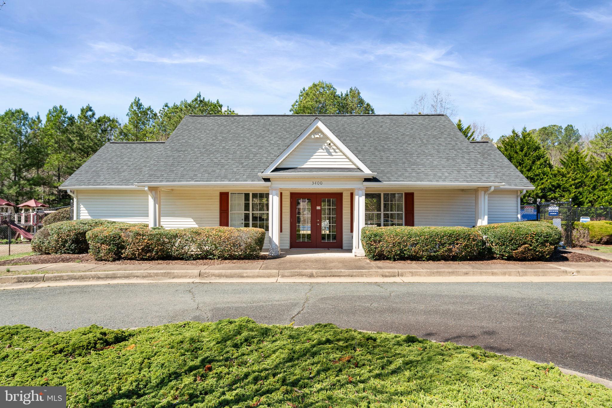 SOUTH WOODS - Residential